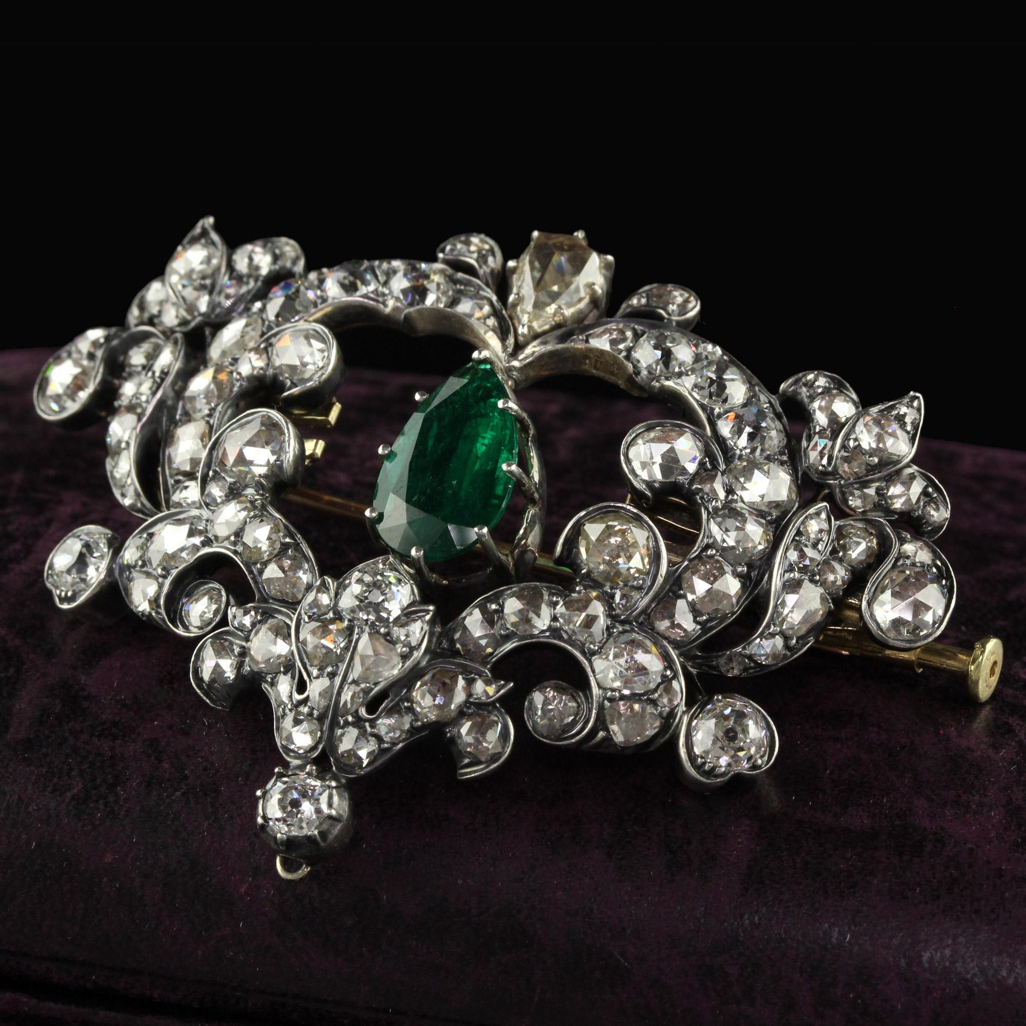 Antique Victorian 18K Yellow Gold Silver Top Emerald and Diamond Pin Pendant In Good Condition In Great Neck, NY