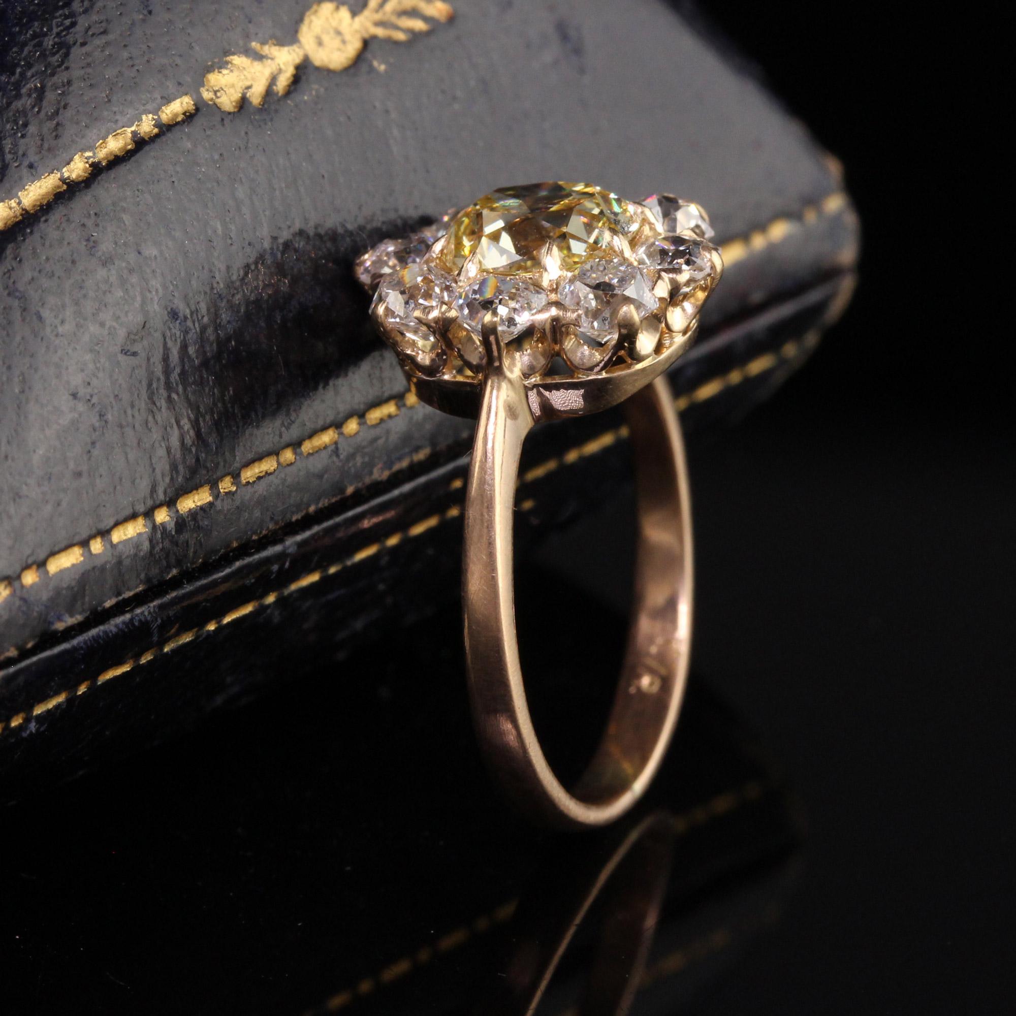 Antiker viktorianischer Verlobungsring aus 18 Karat Gelbgold mit Diamanten im alten Minenschliff - GIA (Viktorianisch)