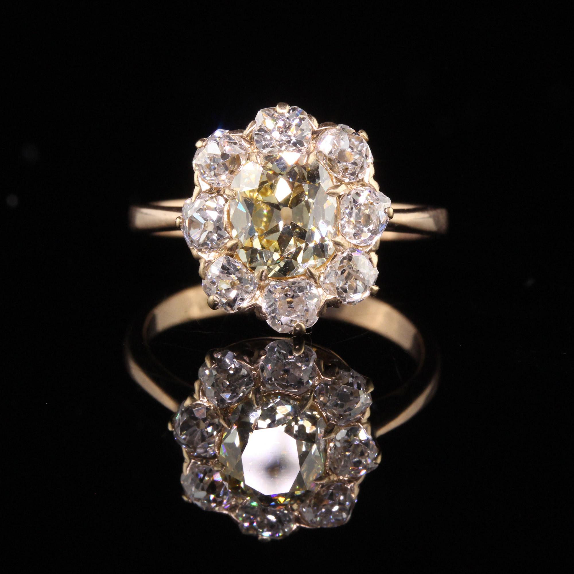 Antiker viktorianischer Verlobungsring aus 18 Karat Gelbgold mit Diamanten im alten Minenschliff - GIA für Damen oder Herren
