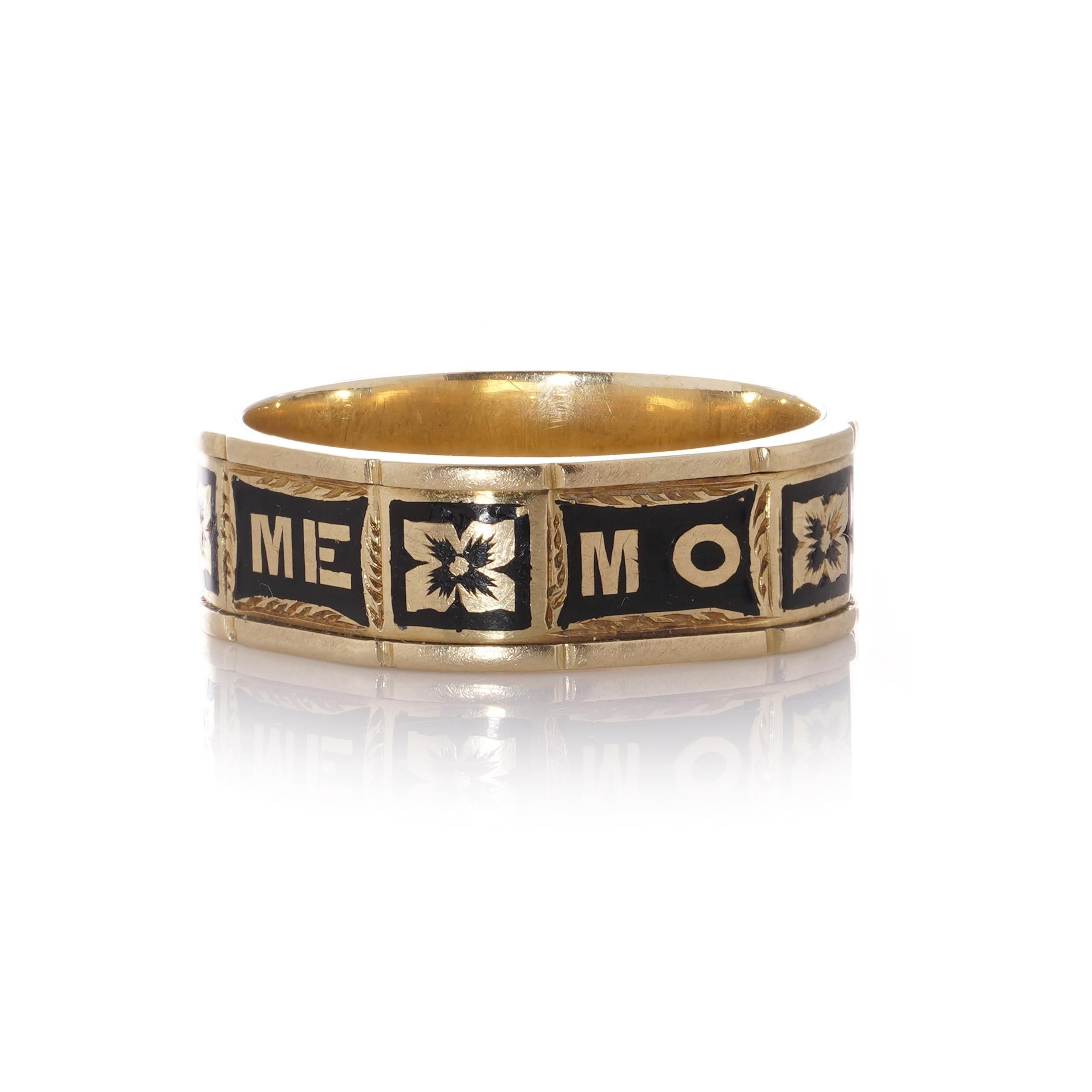 Antique Victorian 18kt. yellow gold and black enamel mourning ring  For Sale 2