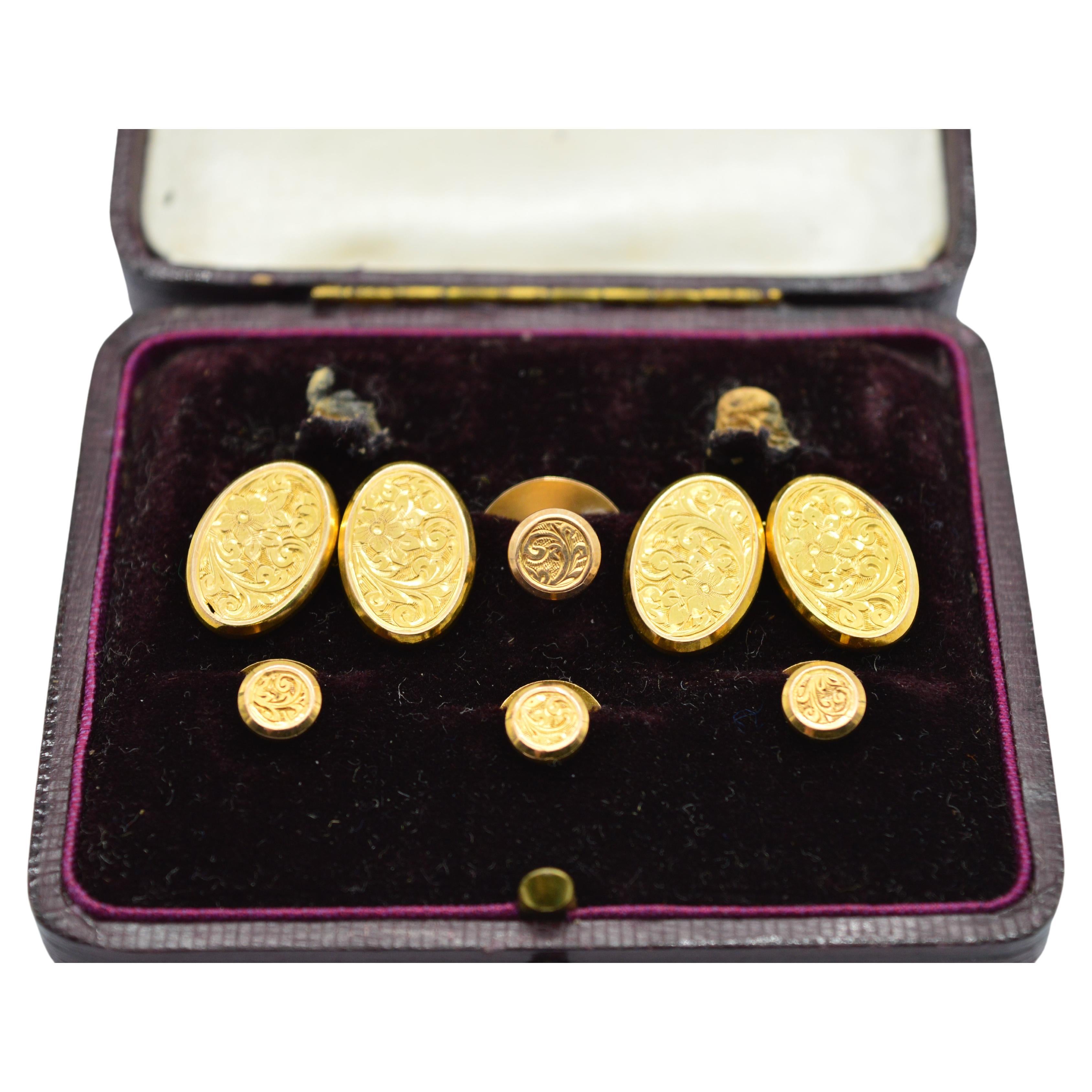 Antique Victorian 1901 9K Yellow Gold Engraved Cufflinks Stud Set Boxed For Sale