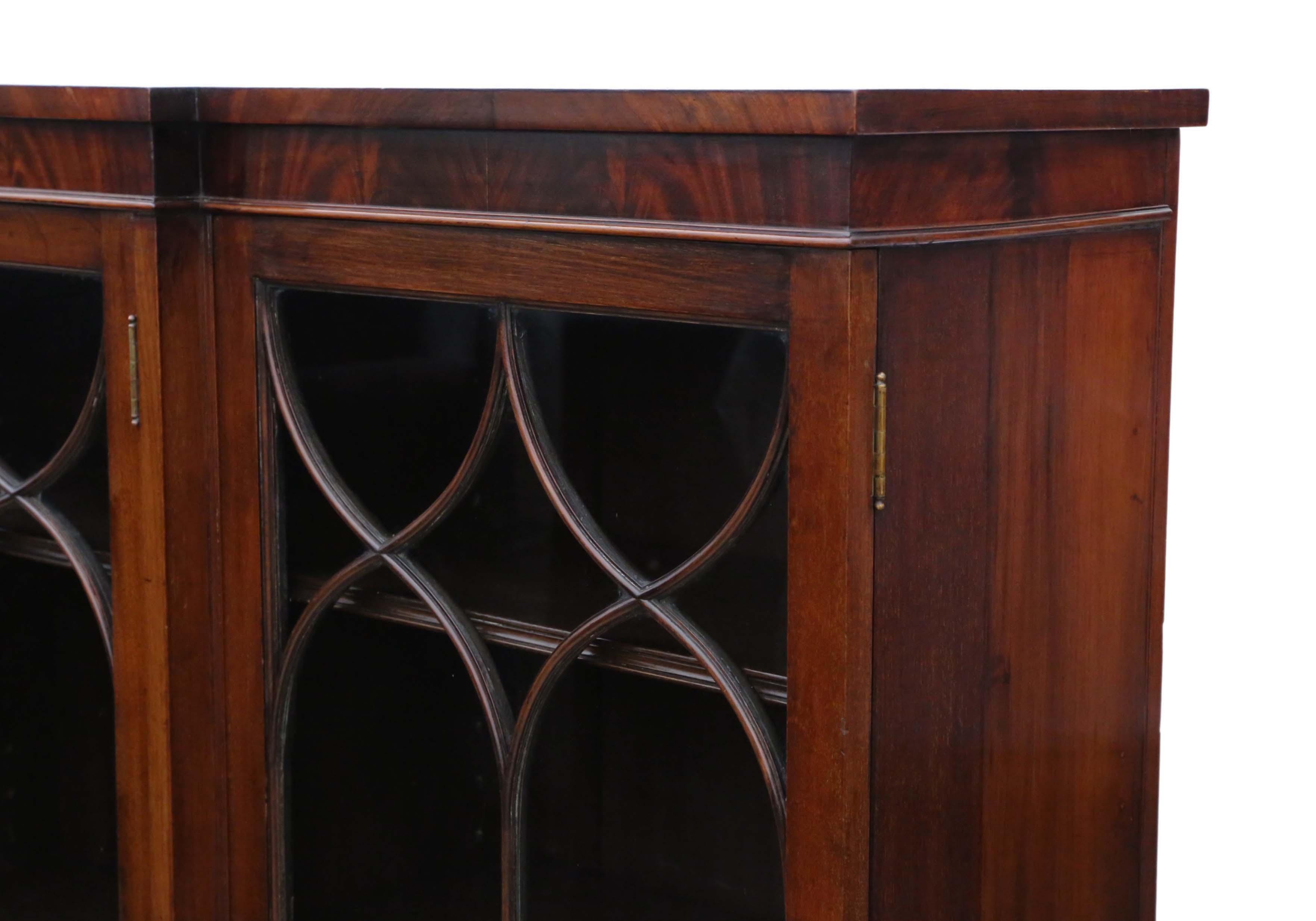Antique Victorian 19th Century Mahogany Adjustable Glazed Breakfront Bookcase 3