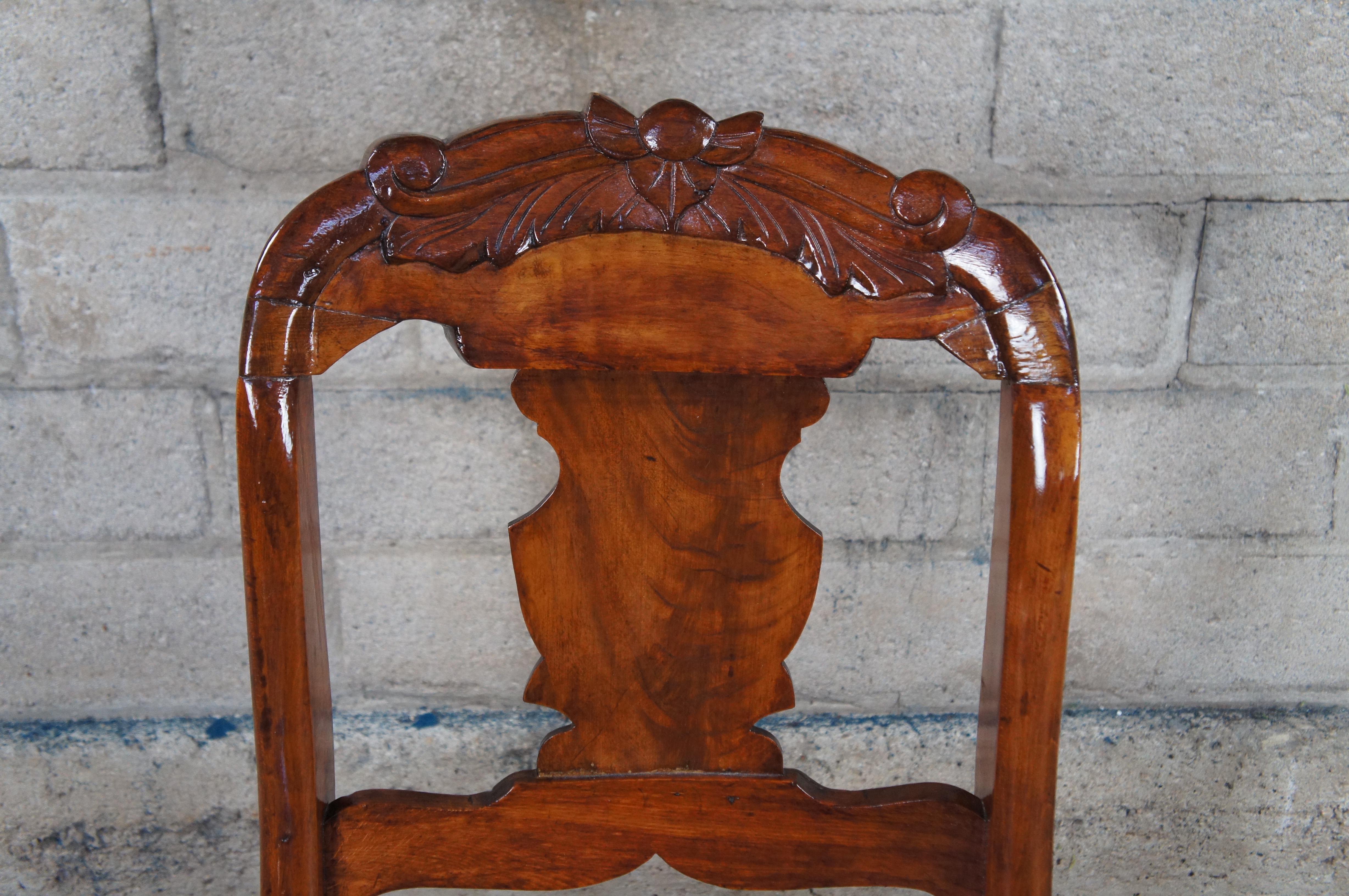 Antique Victorian 19th Century Walnut Caned Dining Side Accent Desk Chair  For Sale 1