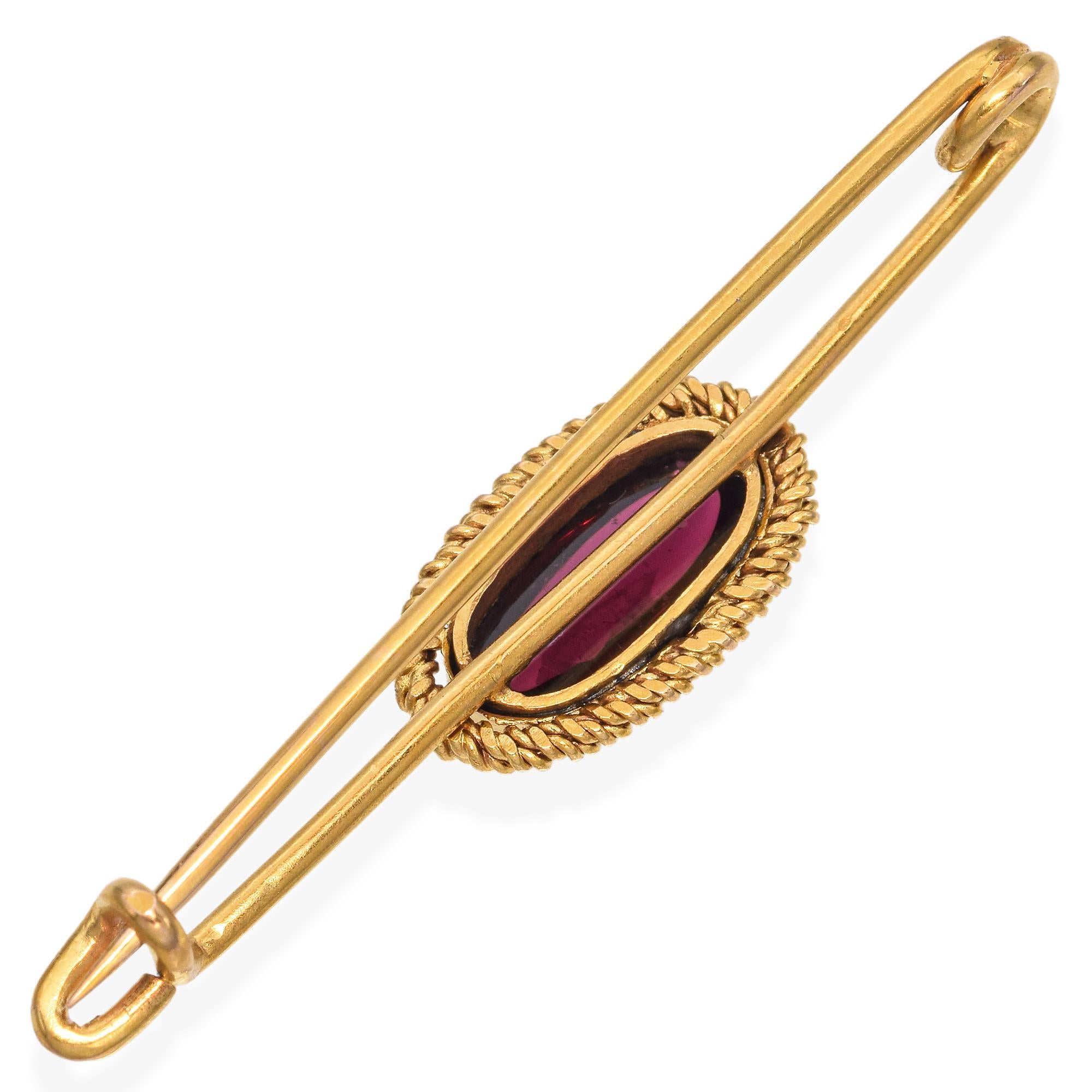Cabochon Antique Victorian 20K Yellow Gold 2.86 Ct. Garnet Bar Brooch