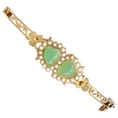 Antique Victorian 2.20Ct Chrysoprase and Seed Pearl Yellow Gold Bangle