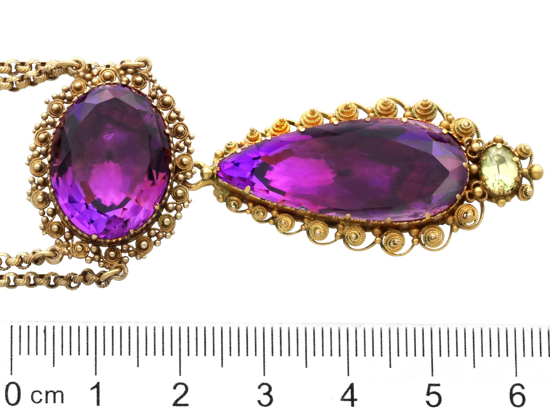 Antique Victorian 24.68 Carat Amethyst and 18k Yellow Gold Necklace Circa 1830 For Sale 2