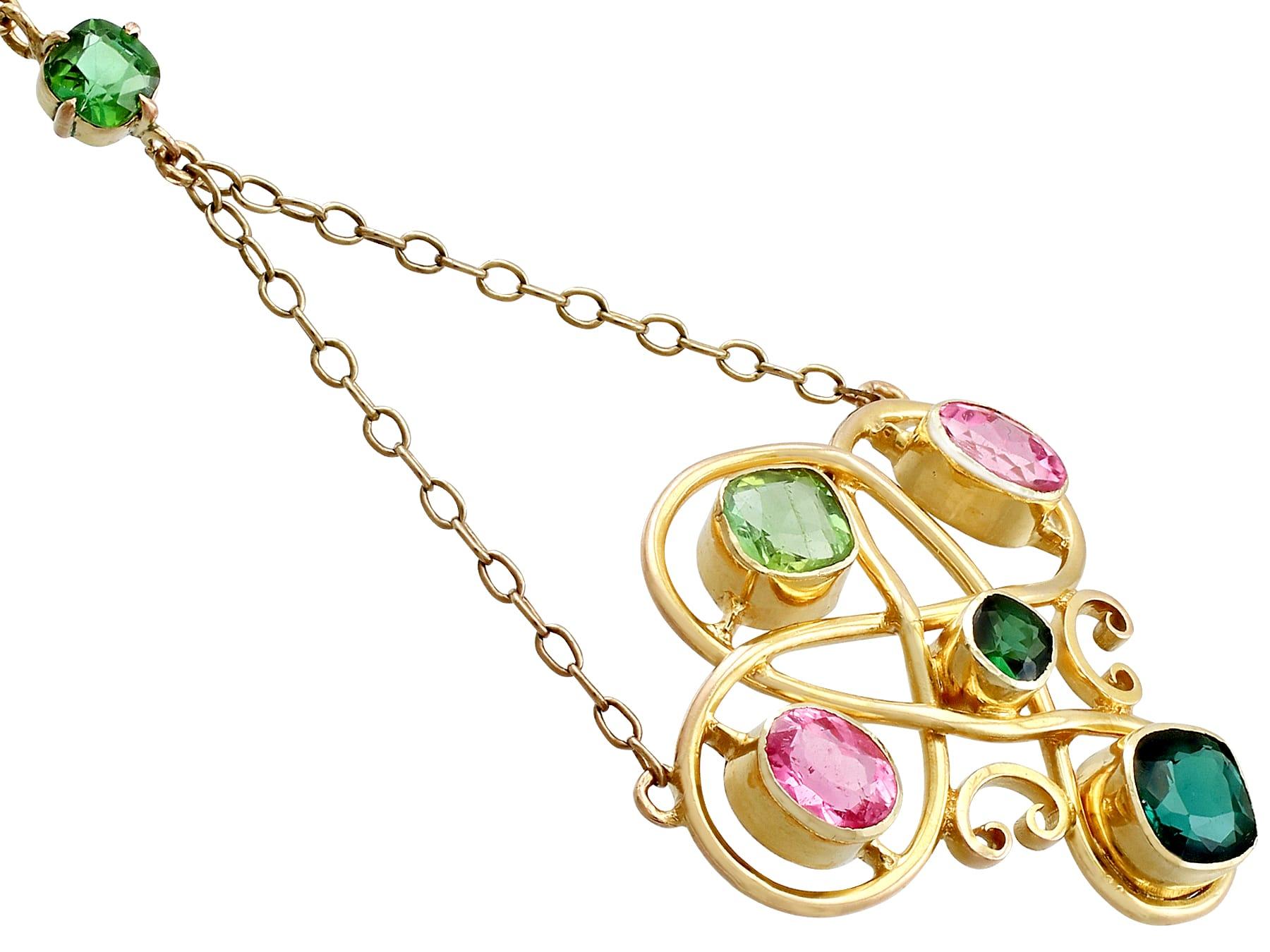 Oval Cut Antique Victorian 2.65 Carat Tourmaline and Peridot Yellow Gold Necklace For Sale