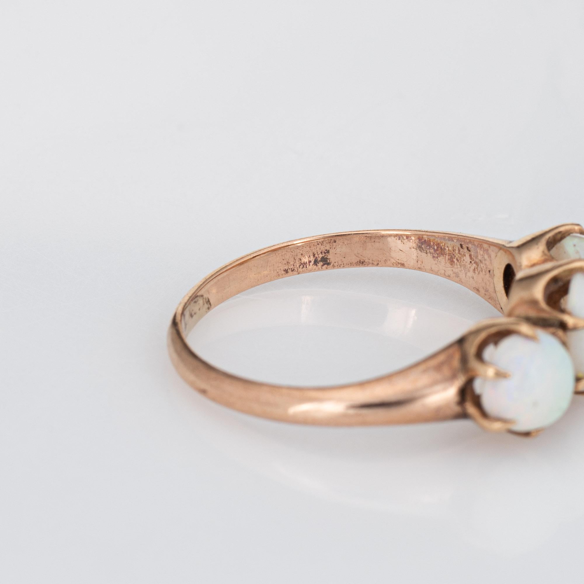 Antique Victorian 3 Opal Trilogy Ring Vintage 10k Rose Gold Fine Jewelry In Good Condition In Torrance, CA