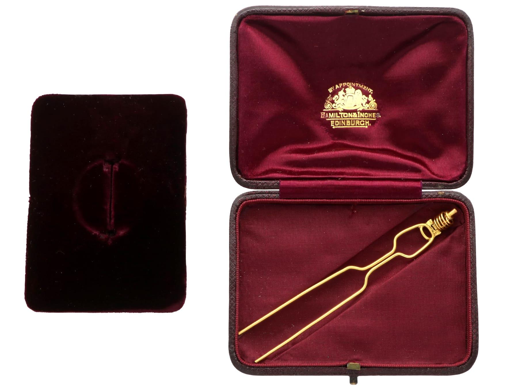 Antike viktorianische Halbmondbrosche/Hair-Anstecknadel, 3,47 Karat Diamant und 9k Gelbgold im Angebot 14