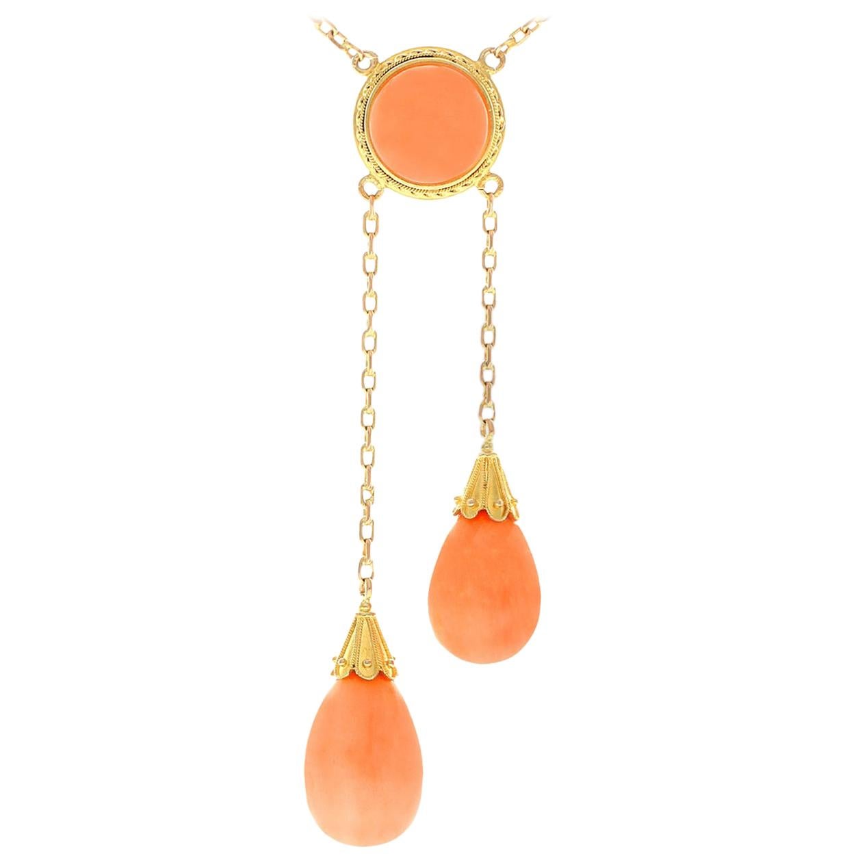 Antique Victorian 35.22 Carat Coral and Yellow Gold Necklace