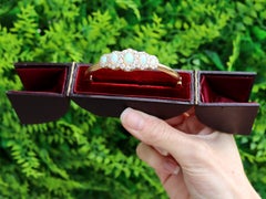 Antigua pulsera victoriana de oro amarillo con ópalo de 3,92 quilates y diamantes de 3,25 quilates