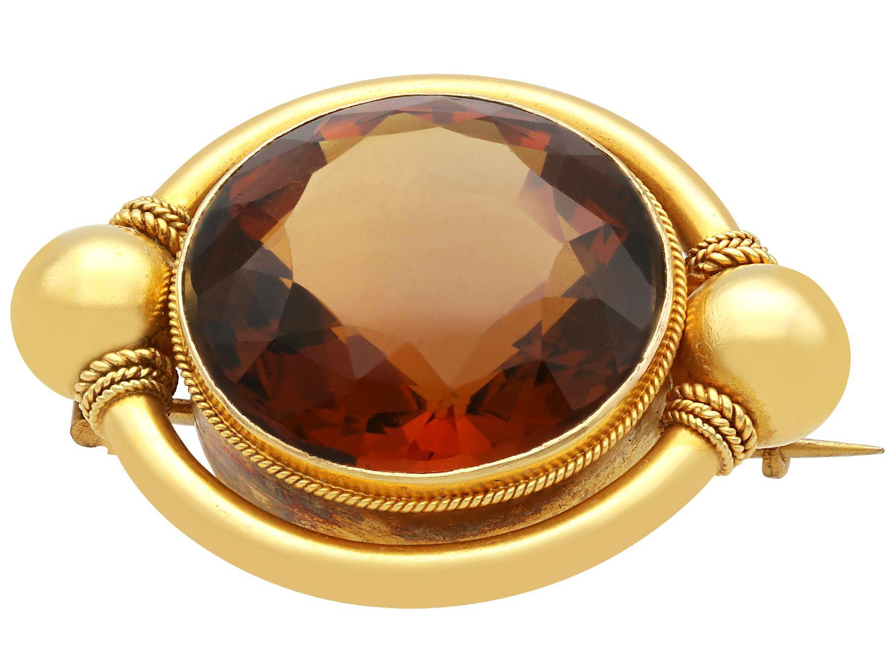 Antique Victorian 44.68 Carat Smoky Quartz and Yellow Gold Brooch In Excellent Condition In Jesmond, Newcastle Upon Tyne