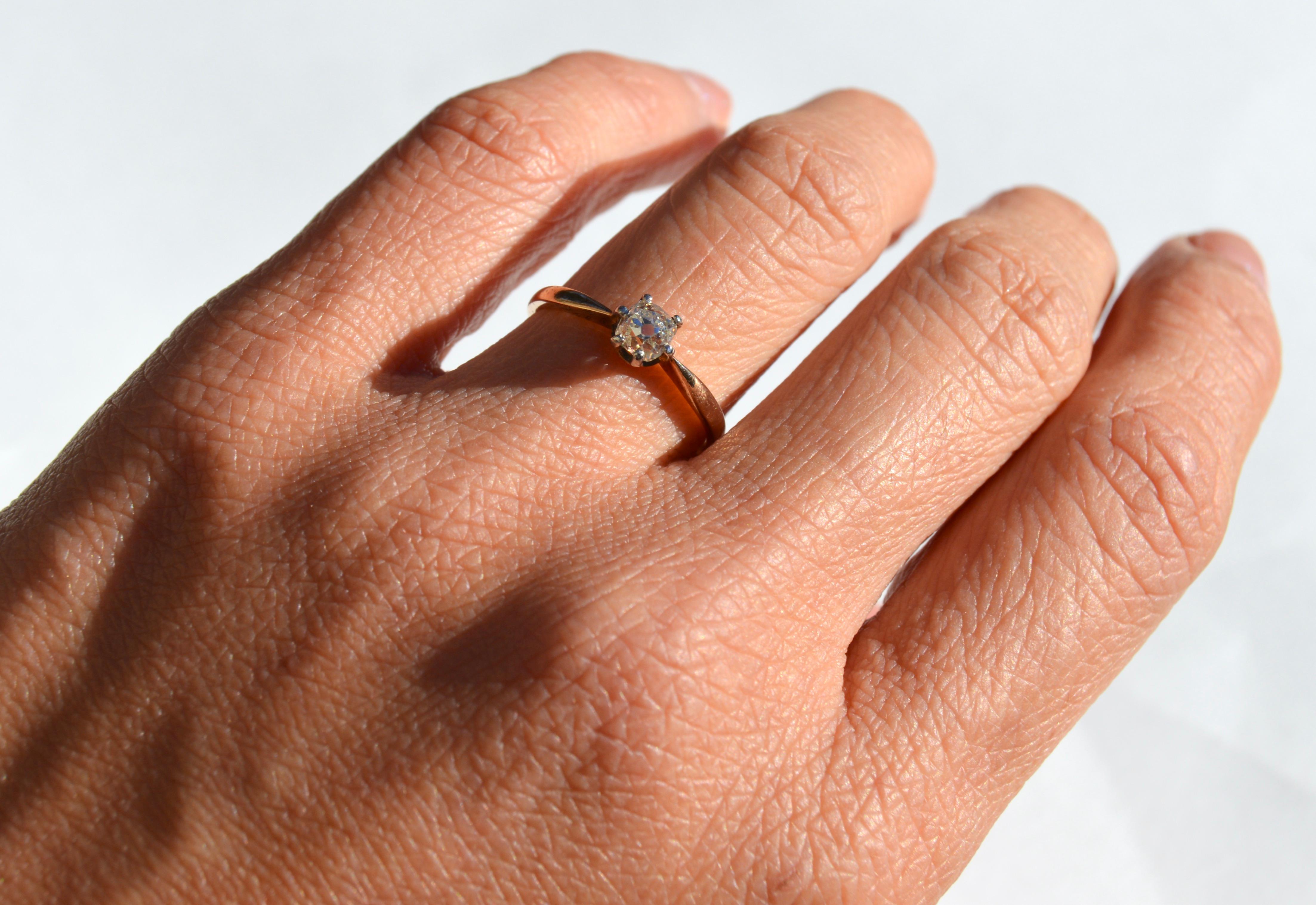 Antique Victorian .46 Carat Minecut Diamond 14 Karat Rose Gold Engagement Ring For Sale 2