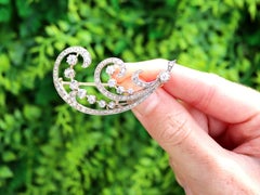 Antique Victorian 4.64 Carat Diamond and 9k Yellow Gold Brooch