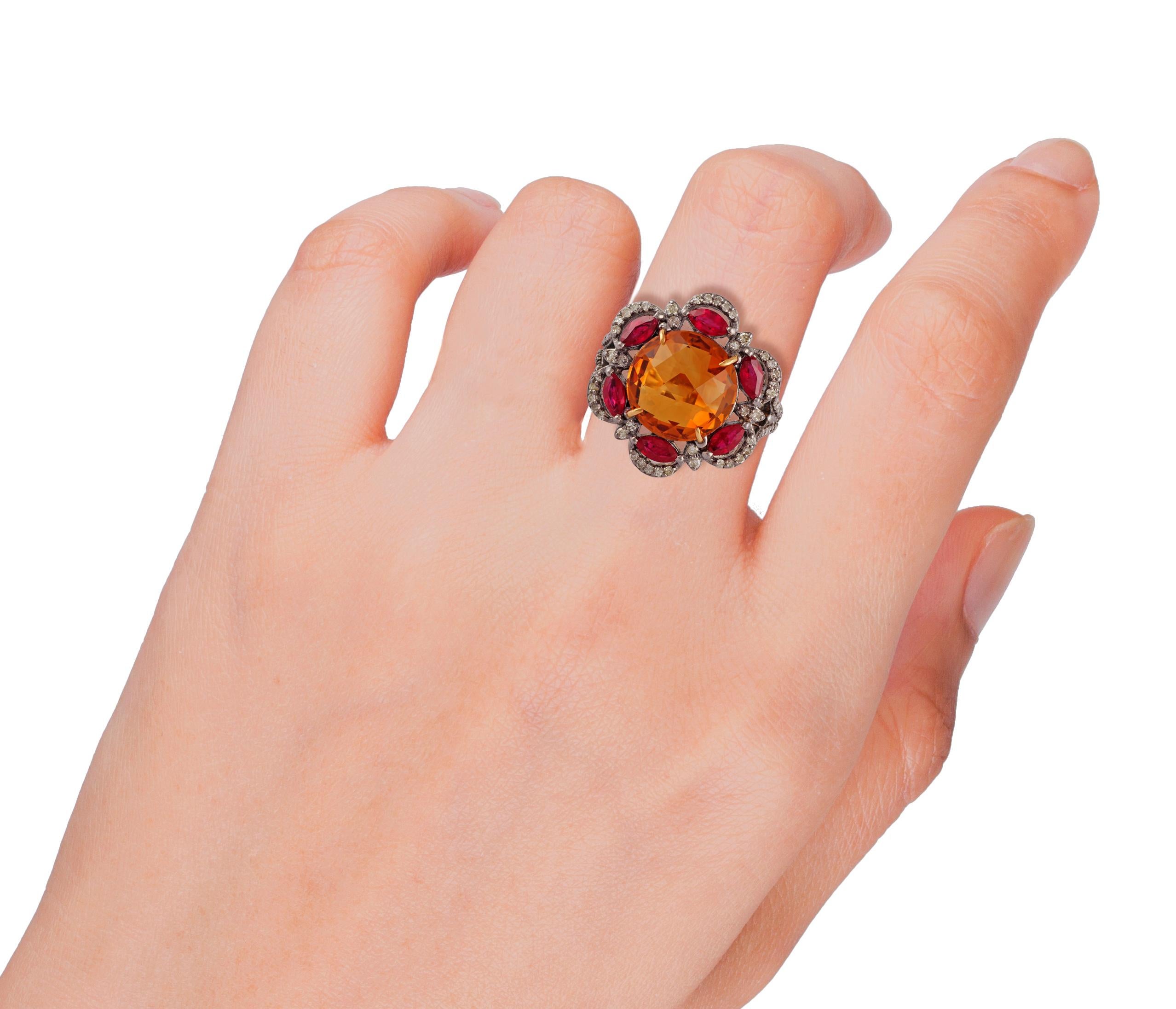 Antique Victorian 5.51 Carat Citrine, Ruby & Diamond Cocktail Ring Gold Silver In New Condition For Sale In Jaipur, Rajasthan