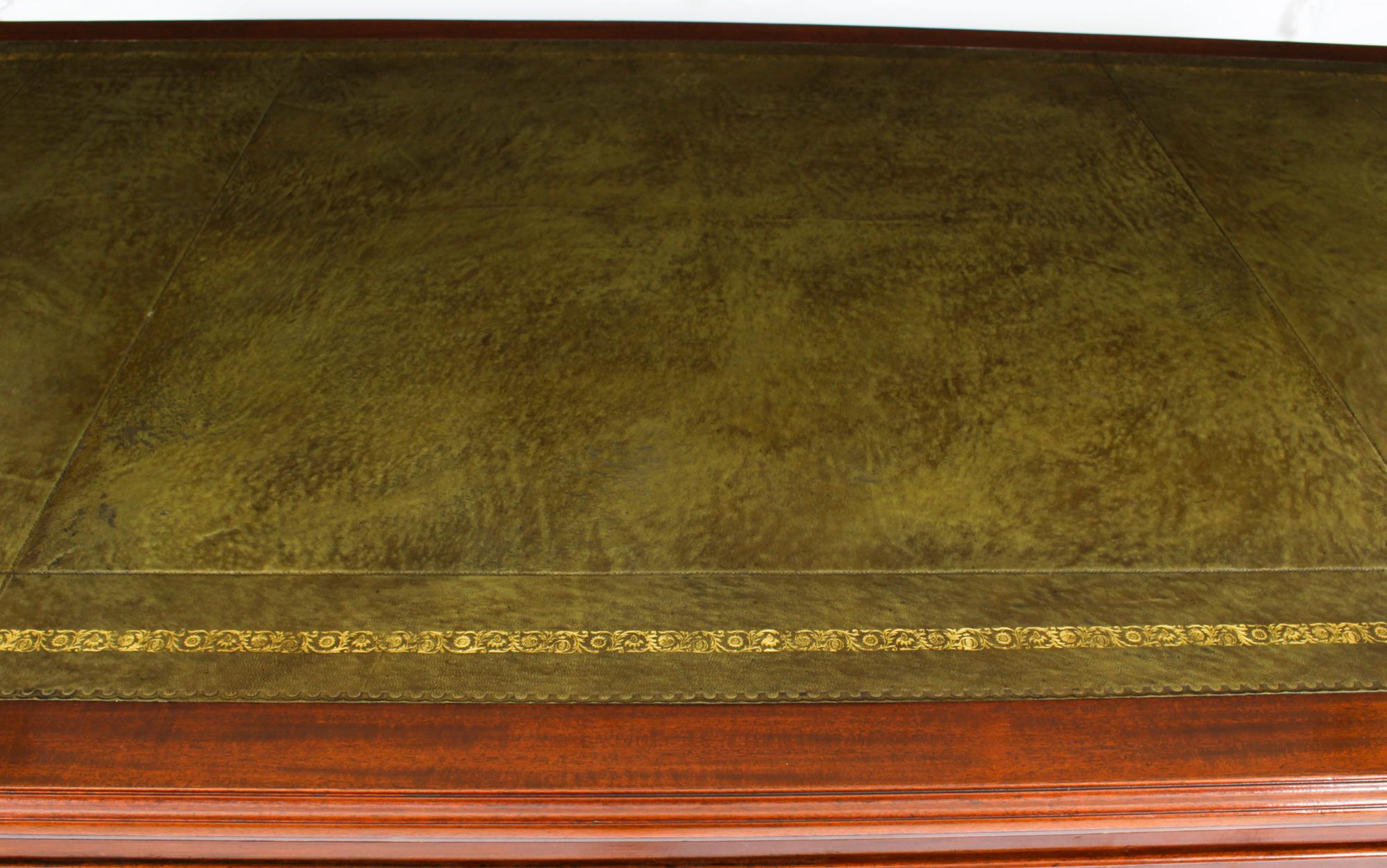 English Antique Victorian Mahogany Partners Pedestal Desk Maple & Co 19th C