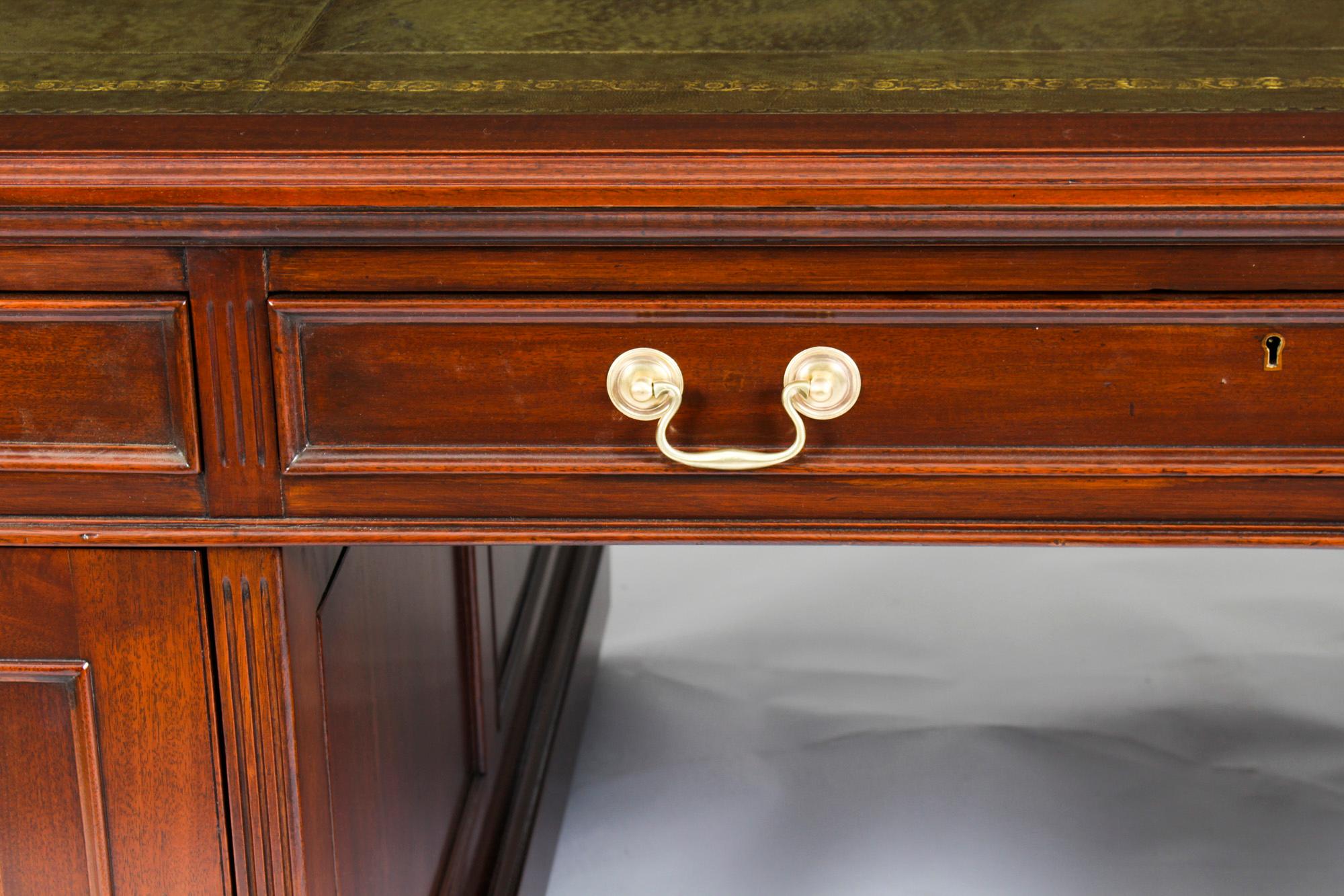 Antique Victorian Mahogany Partners Pedestal Desk Maple & Co 19th C 3