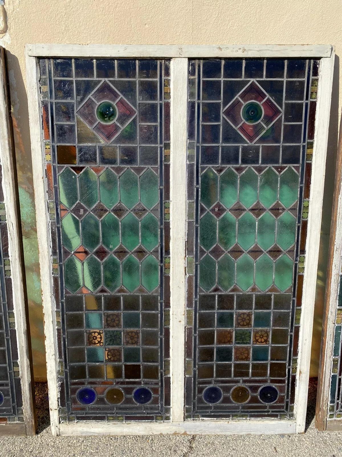 Antiquité Victorienne 70 x 48 Double Vitrail Rose Bleu Vert Jewellled en vente 7