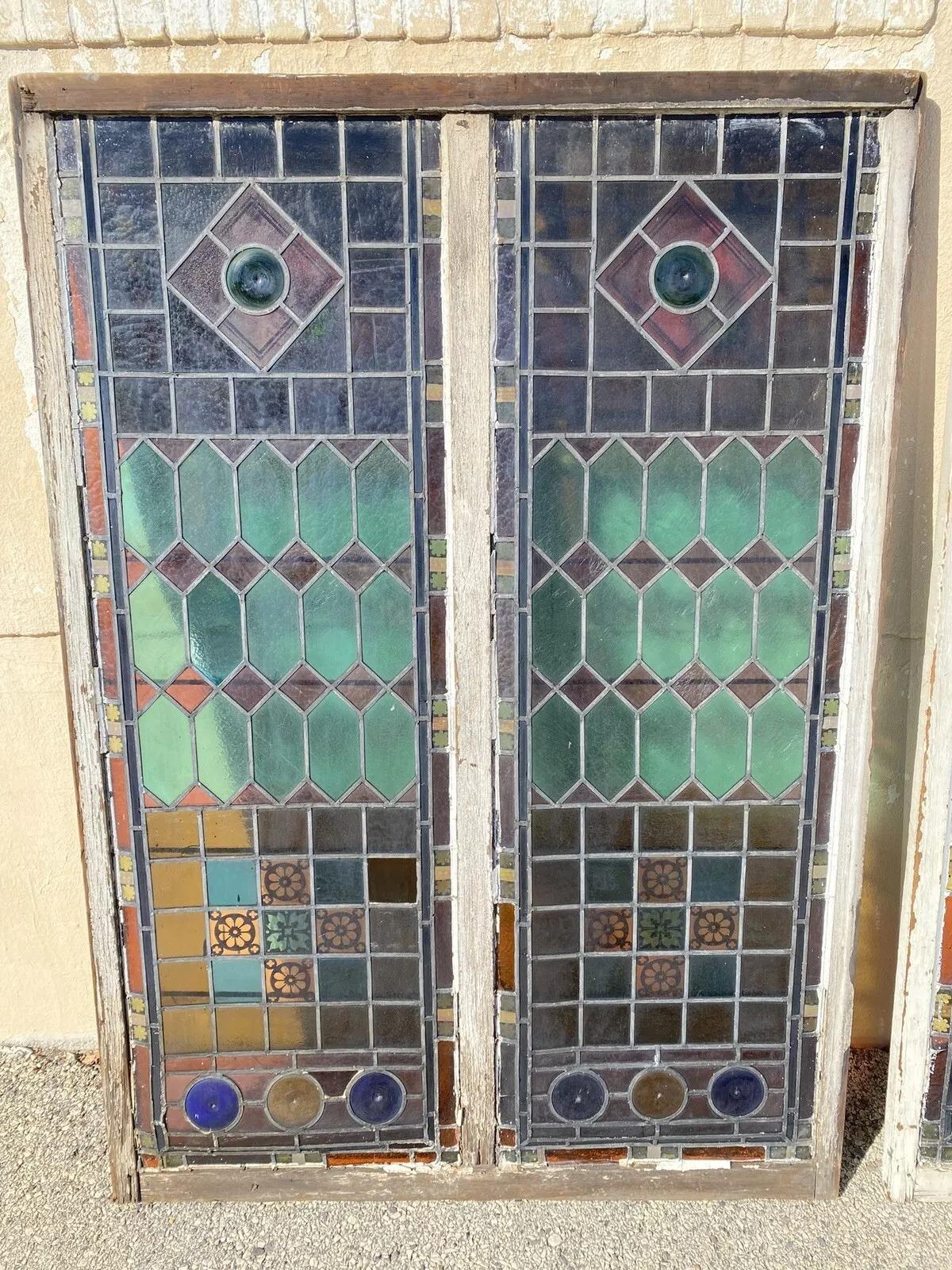 Antiquité Victorienne 70 x 48 Double Vitrail Rose Bleu Vert Jewellled en vente 1