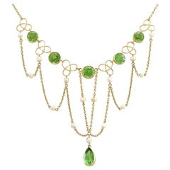 Antique Victorian 7.46 Carat Peridot and Seed Pearl Yellow Gold Necklace