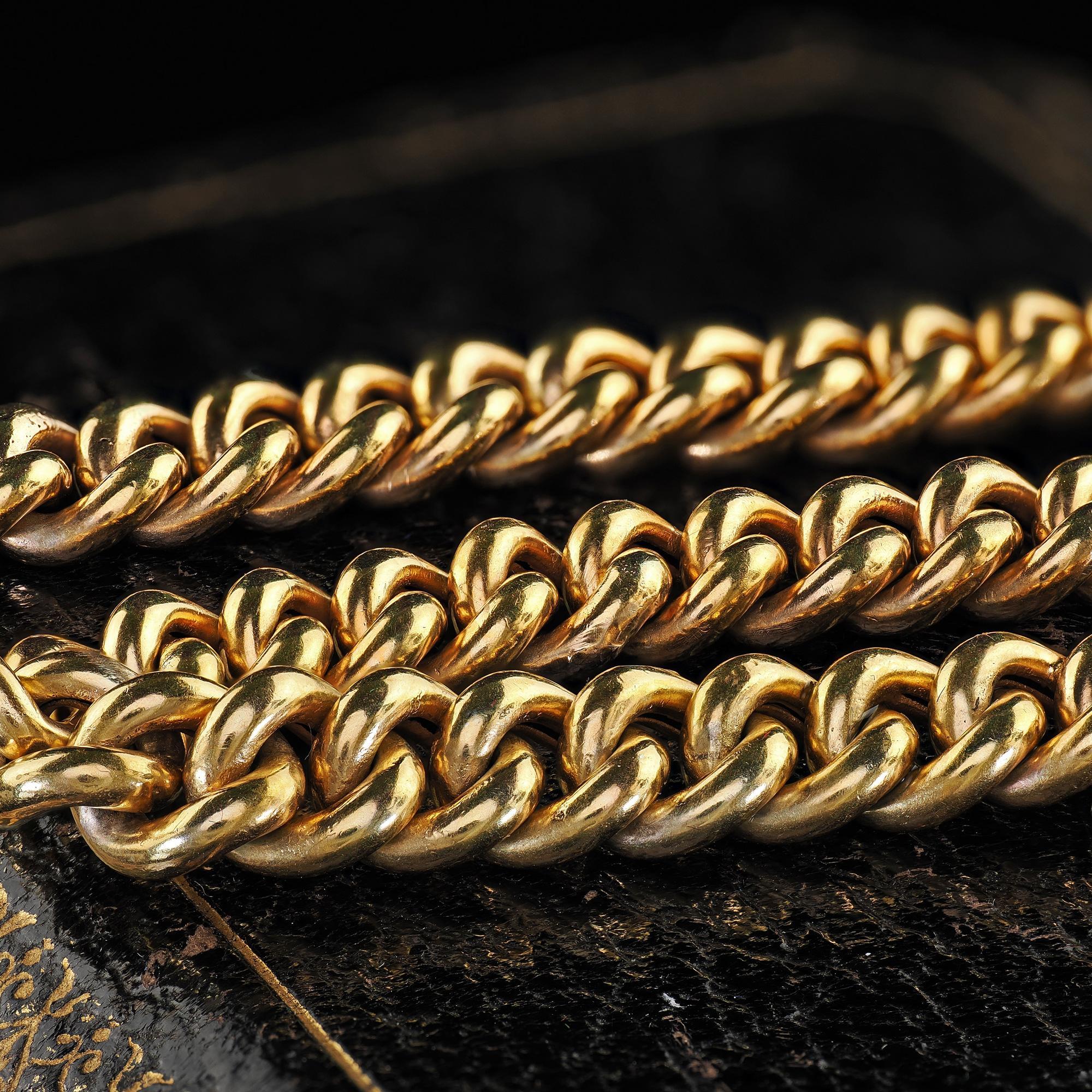 Antikes viktorianisches 8K Gelbgold Hollow Curb Gliederkette Armband - 7,5 Zoll (Viktorianisch) im Angebot