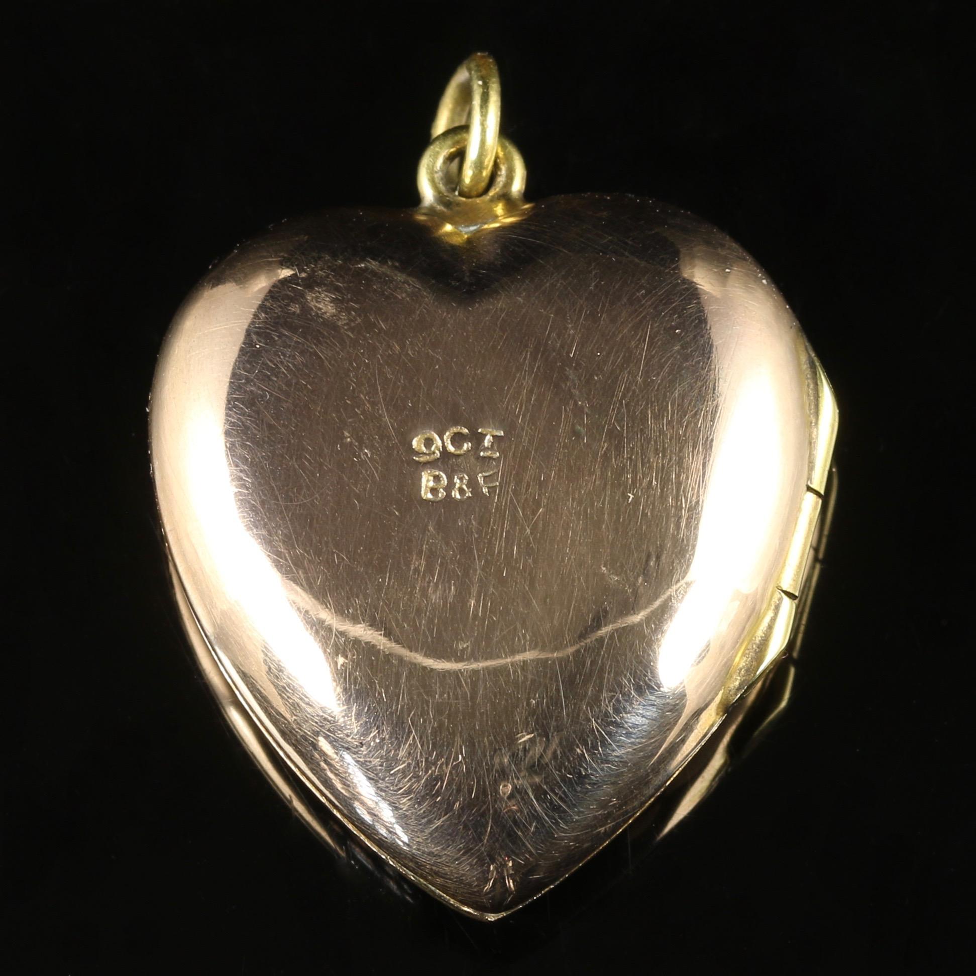 Women's Antique Victorian 9 Carat Gold Heart Locket, circa 1890