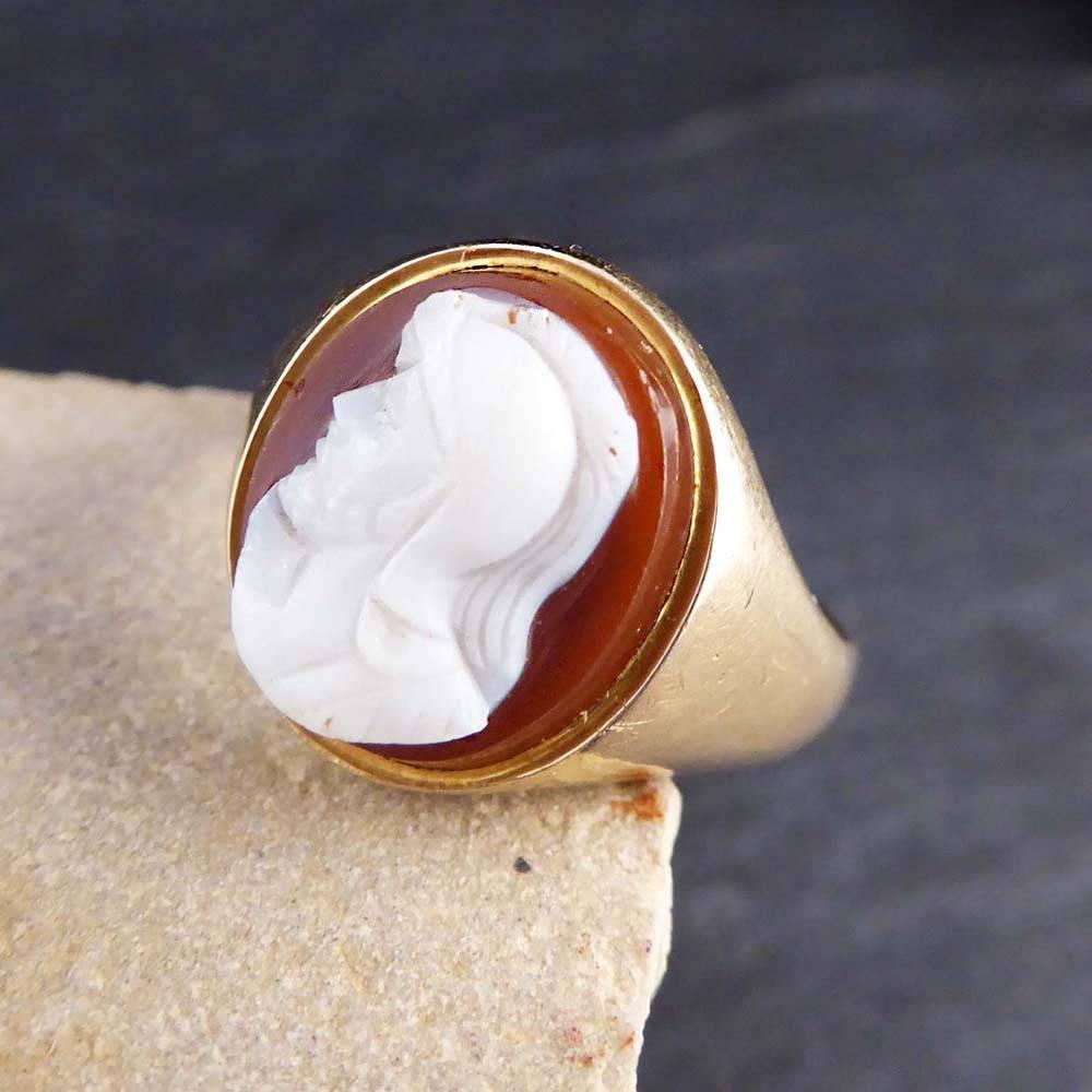 Antique Victorian 9 Carat Gold Hardstone Cameo Ring Depicting Male Head 1