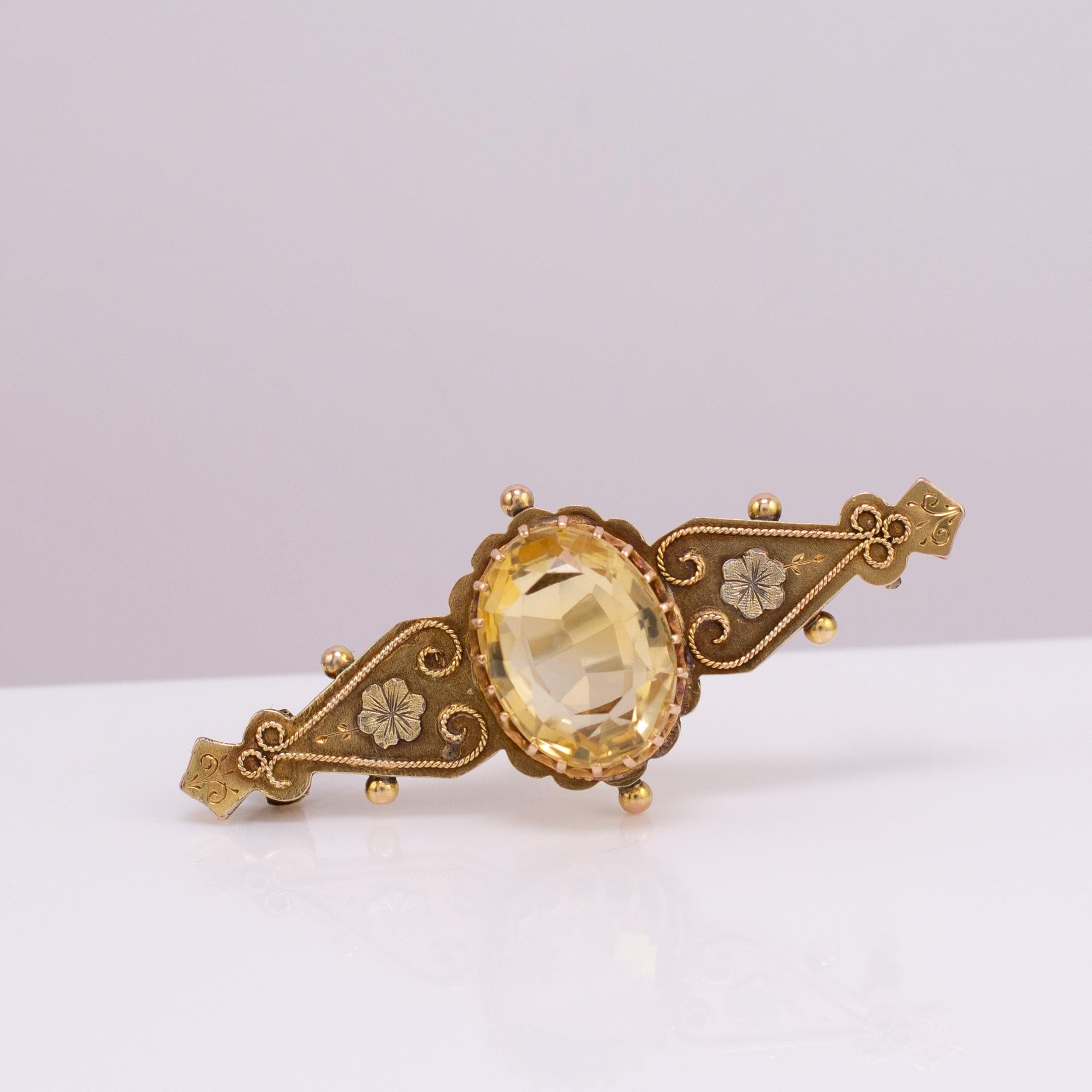 Women's Antique Victorian Citrine Brooch with Cannetille Flowers Dated 1886 For Sale