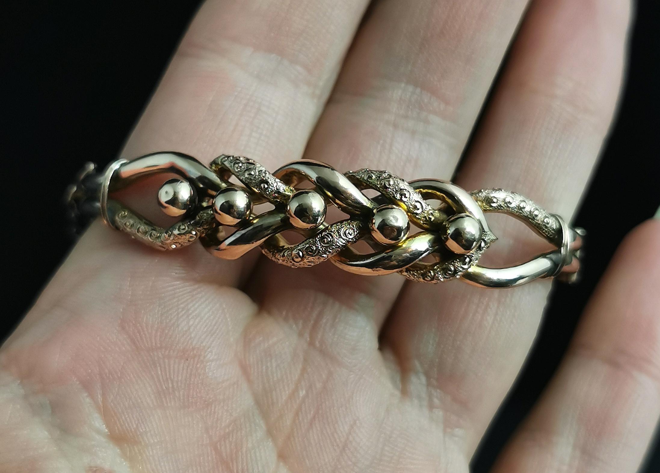 Antique Victorian 9 Karat Gold Keeper Knot Bangle 5