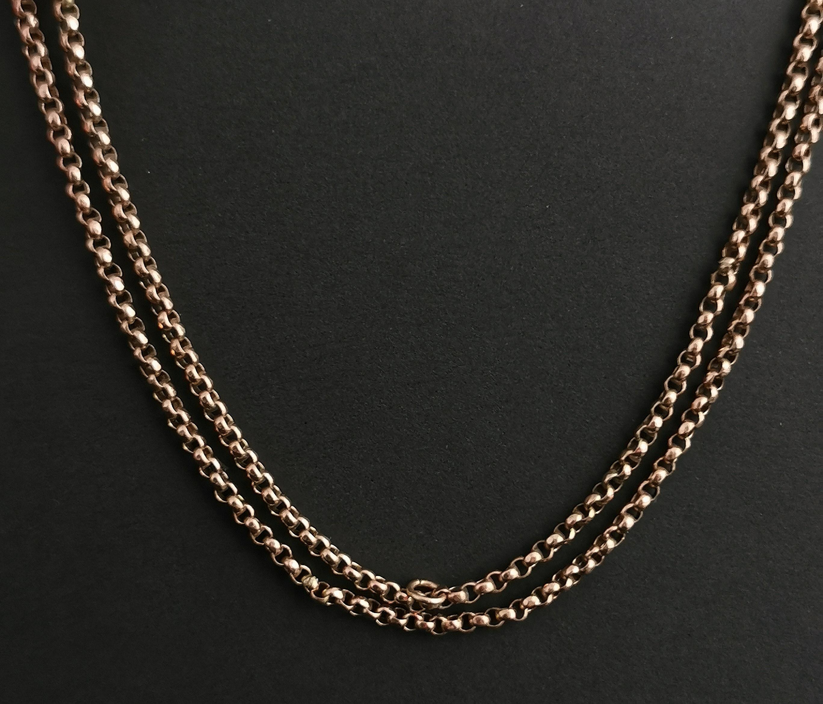 Women's or Men's Antique Victorian 9 Karat Yellow Gold Rolo Link Chain Necklace