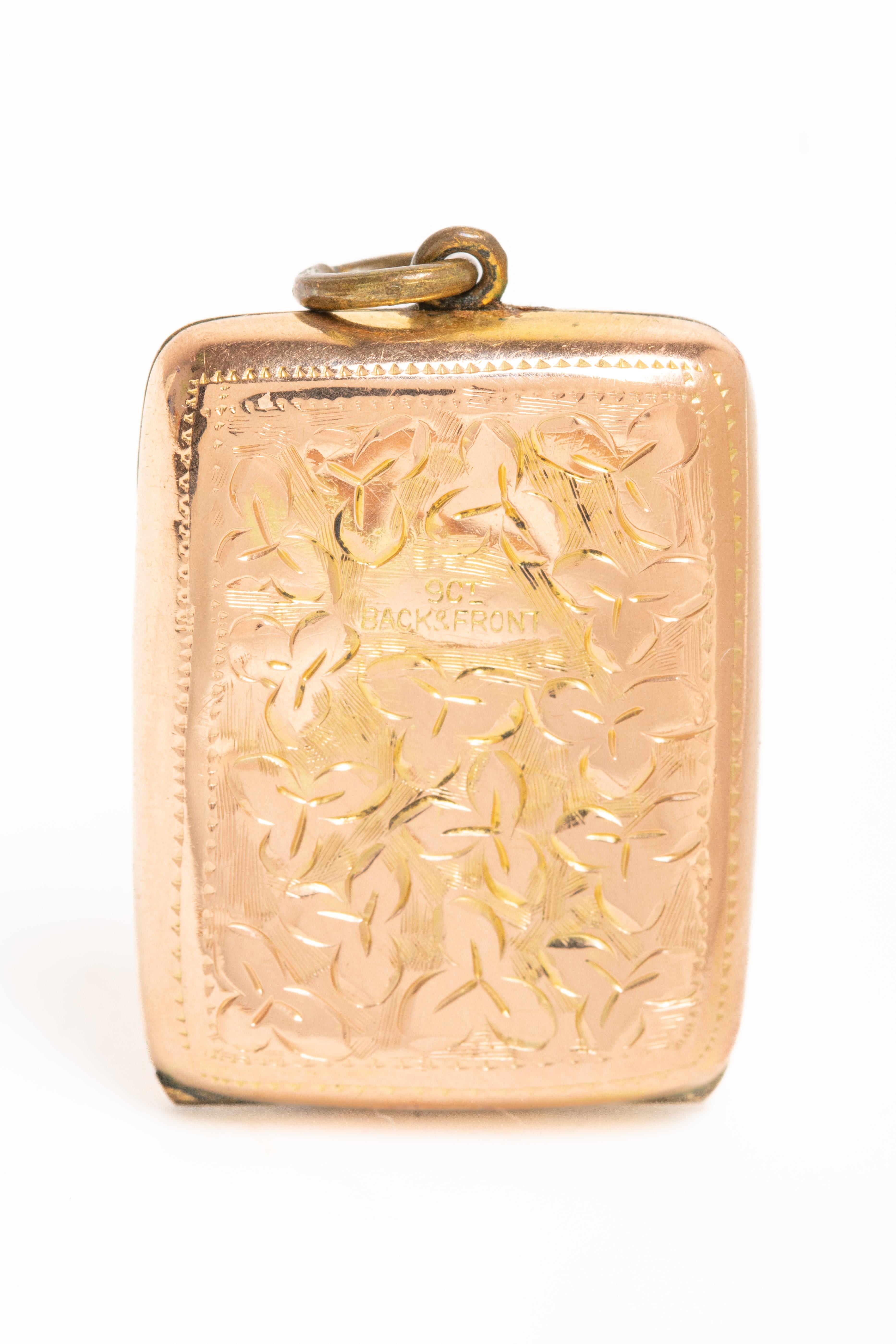 Antique Victorian 9ct Gold Back & Front Rectangular Locket 1