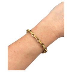 Bracciale antico vittoriano in oro 9ct, CIRCA 1880