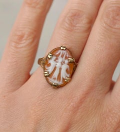 Antique Victorian 9ct gold , Three Graces cameo ring