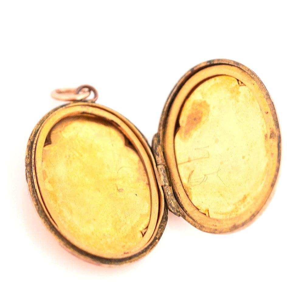 Women's Antique Victorian 9ct Yellow Gold Oval Locket Necklace For Sale