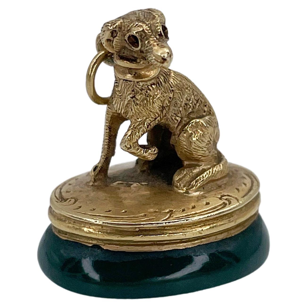 Pendentif ancien victorien en or 14 carats avec figurine de chien en forme de héliotrope et sceau à fermoir