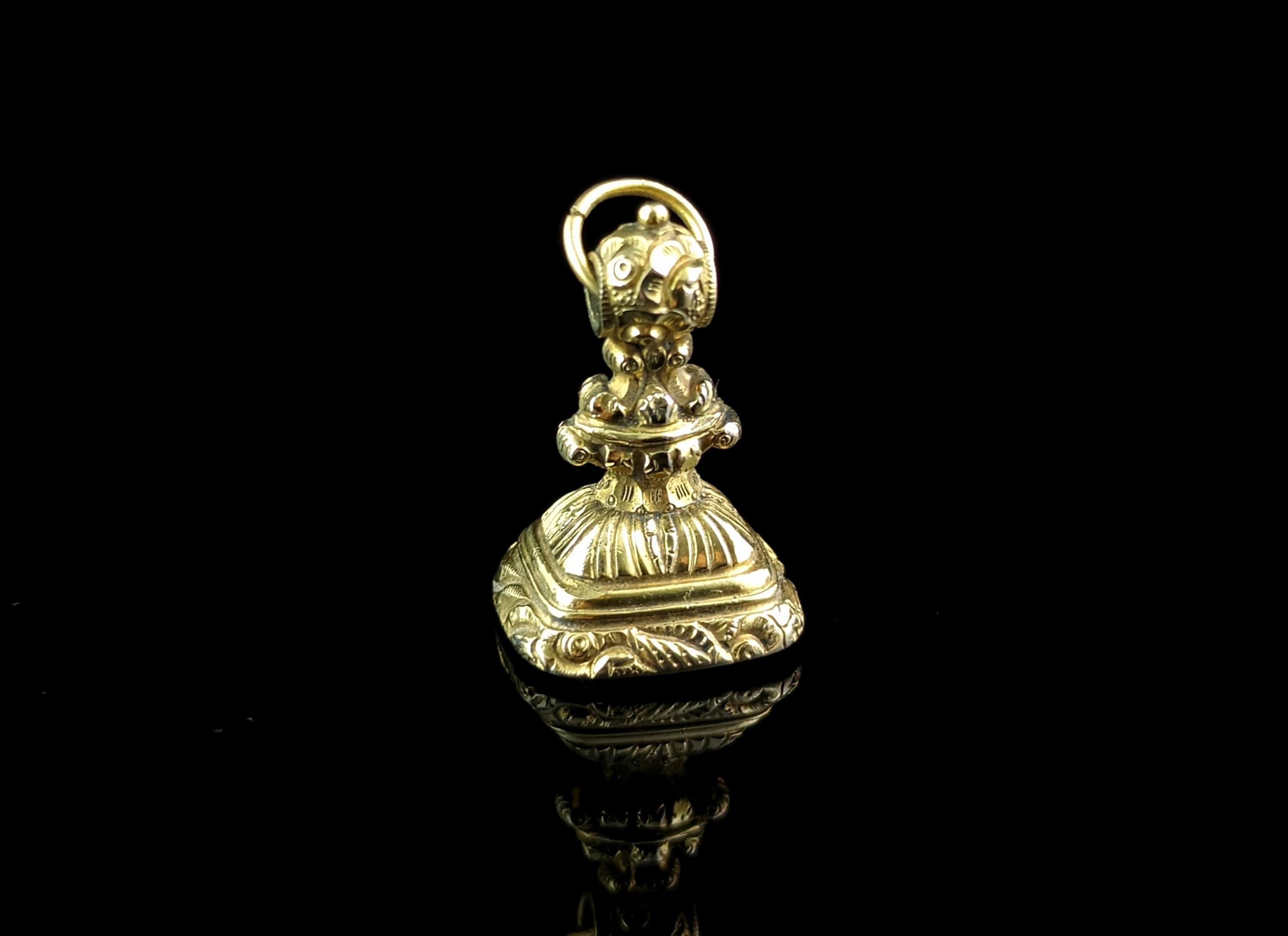 Antique Victorian 9k gold cased seal fob pendant, Quartz, MP initials  8