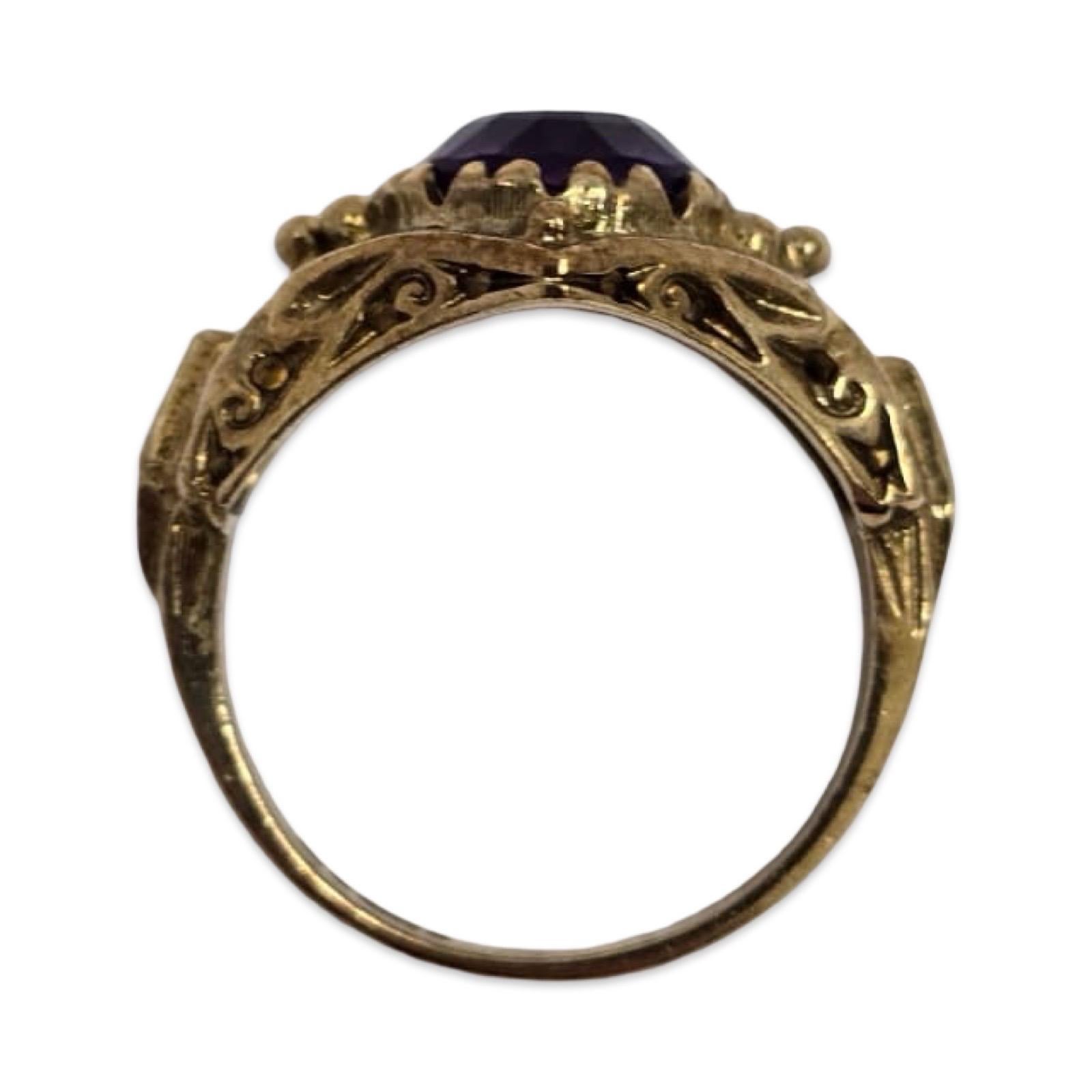 Antico anello vittoriano in filigrana d'oro 9K con ametista (con marchio) in vendita 3