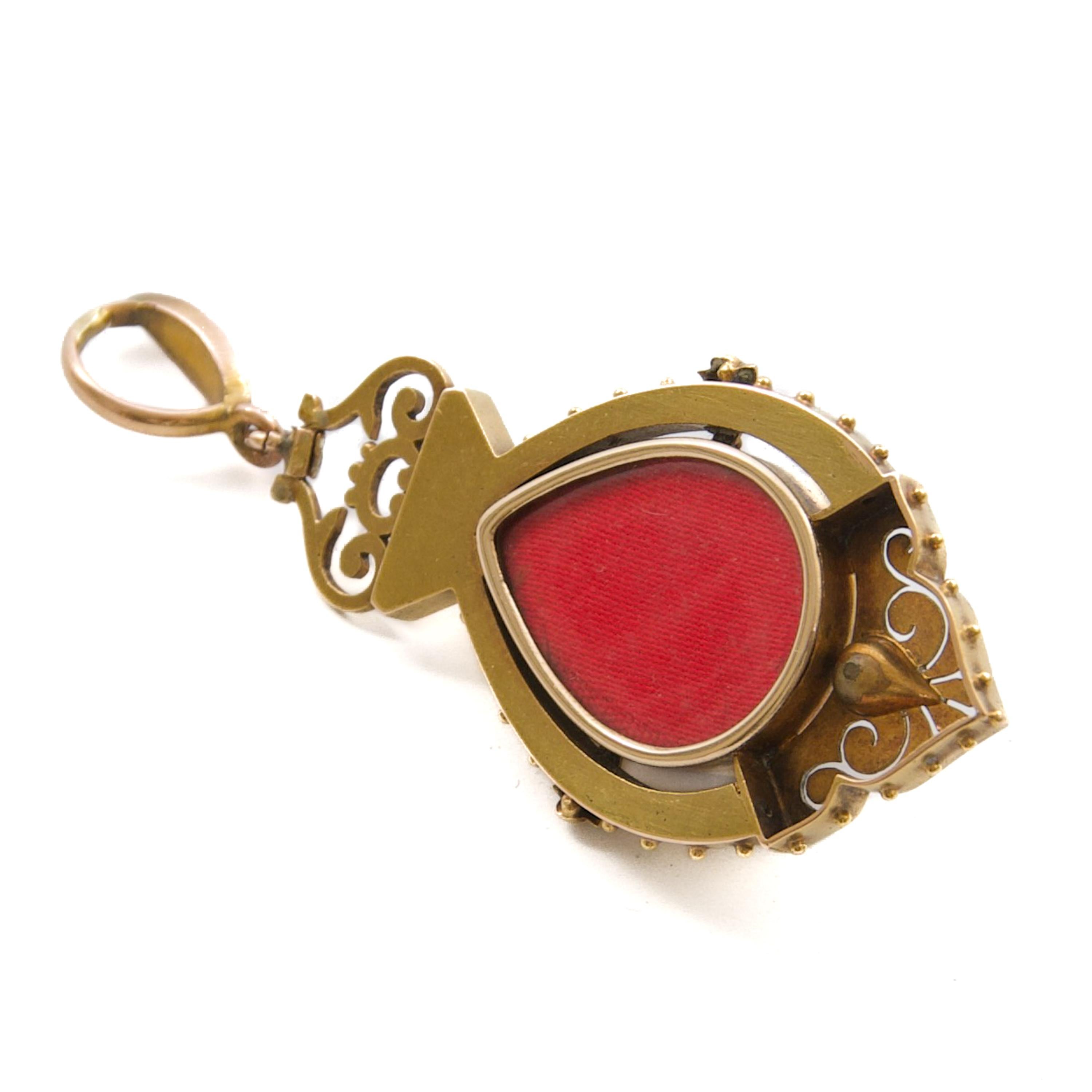 Antique Victorian 9K Gold Locket Pendant with Garnet and Seed Pearls, Circa 1870 For Sale 2