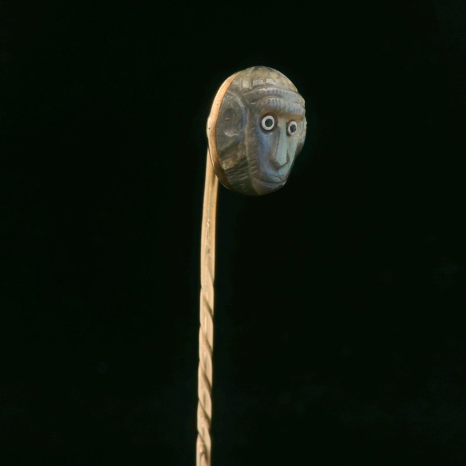 Antique Victorian 9k Yellow Gold Carved Labradorite w/ Enamel Monkey Stick Pin In Good Condition For Sale In Montclair, NJ