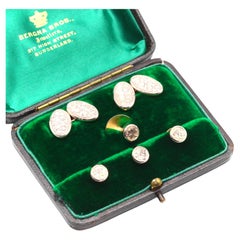 Ensemble victorien ancien boutons de manchette et clous de robe en or jaune 9 carats gravés de fleurs