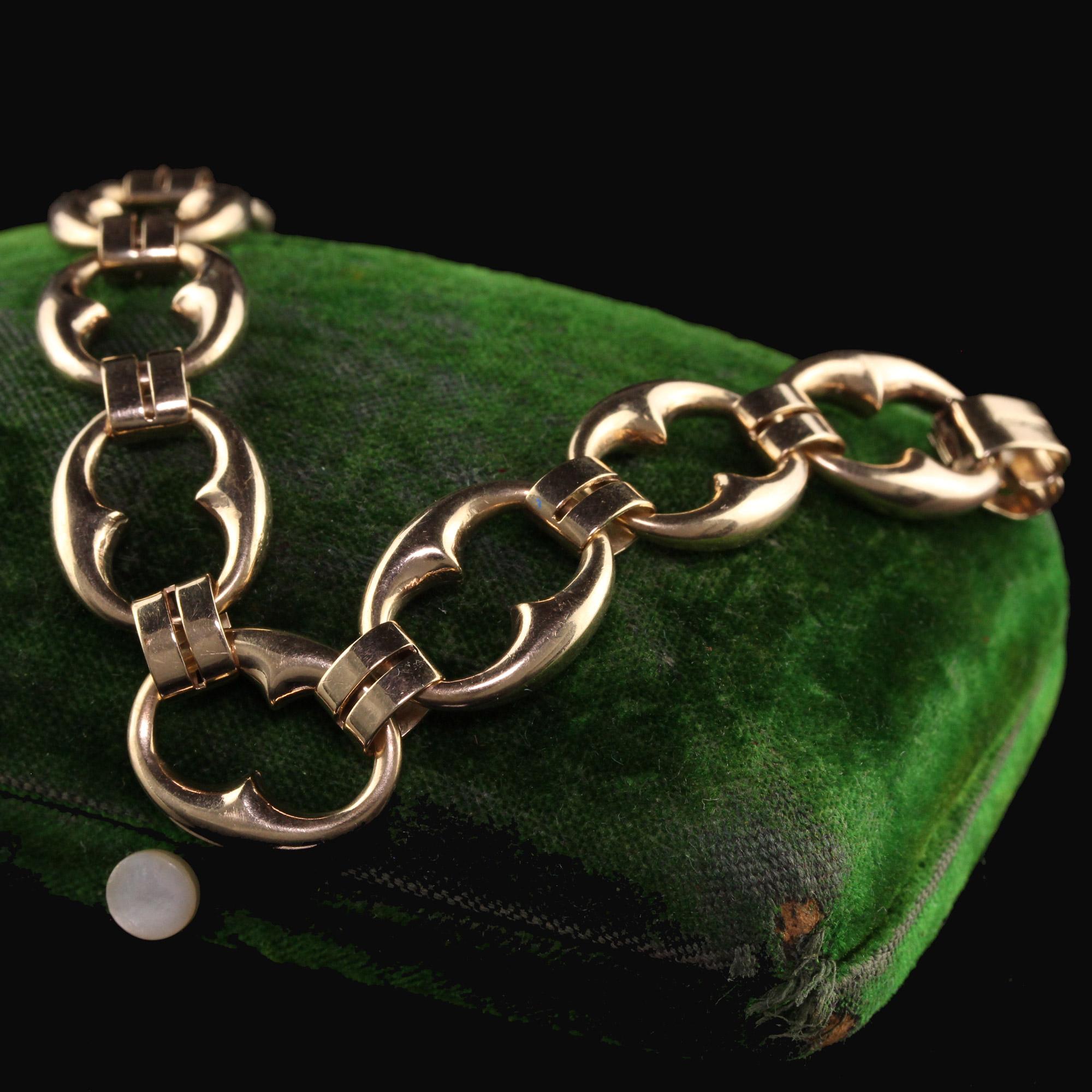 Beautiful Antique Victorian 9K Yellow Gold Intricate Link Hallmarked Bracelet - 7 inches. This beautiful bracelet is crafted in 9k yellow gold. The links have a beautiful design to them and it is in great condition. The clasp is marked with the