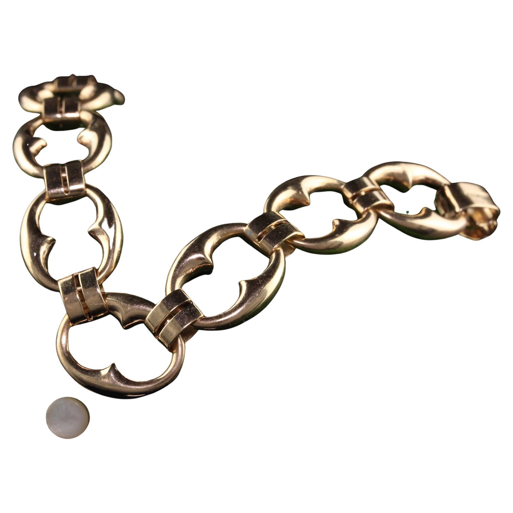 Bracelet victorien ancien en or jaune 9 carats à maillons complexes poinçonnés en vente