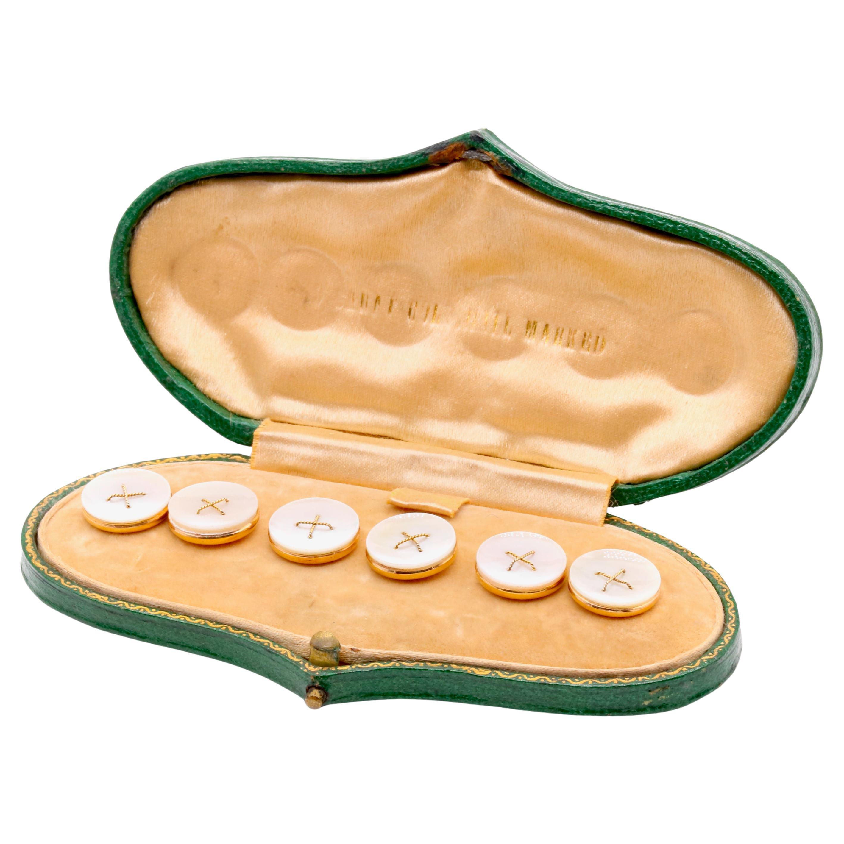 Antique Victorian 9K Yellow Gold Mother of Pearl Dress Buttons Set