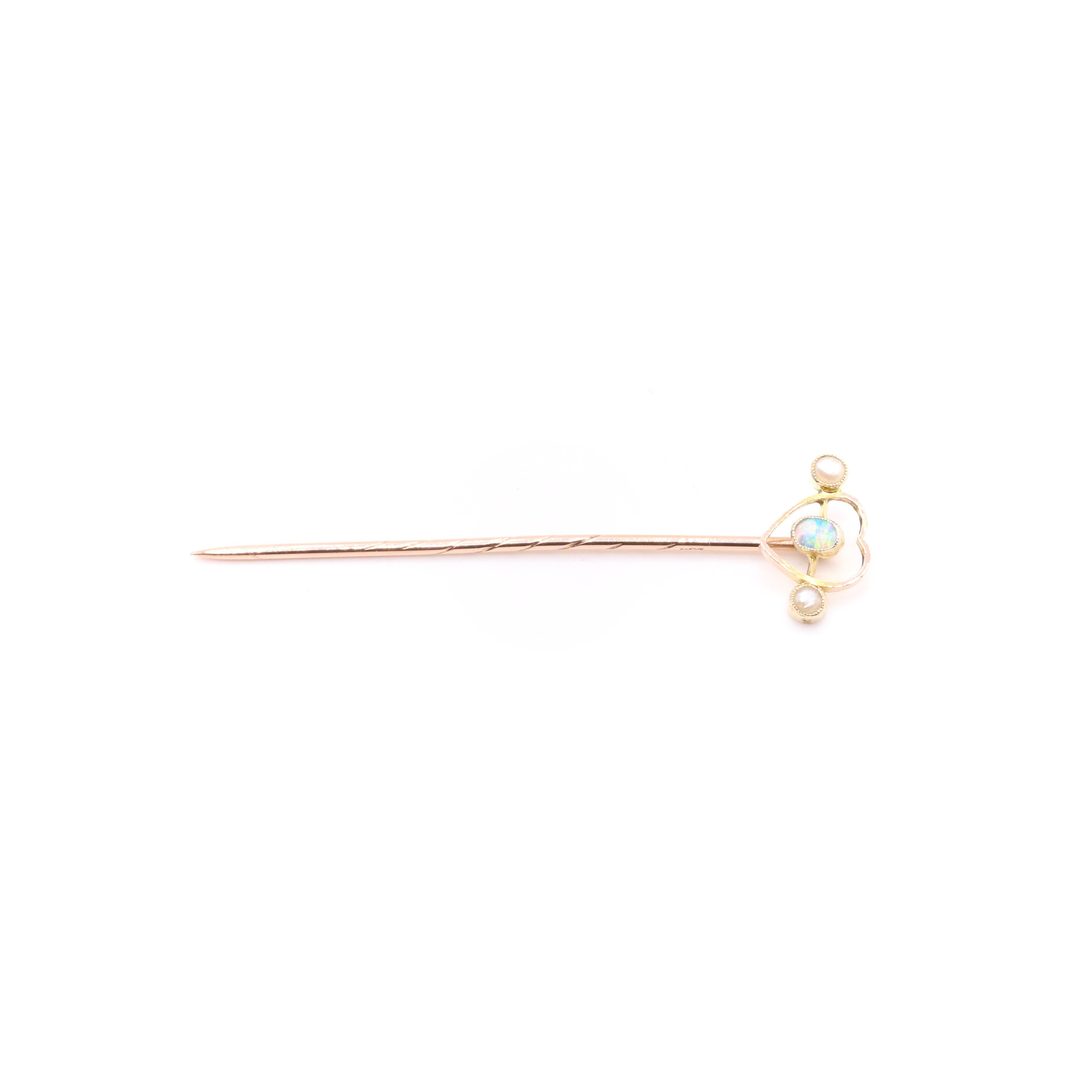 Antique Victorian 9K Yellow Gold Opal and Pearl Heart Shaped Stick Pin For Sale 2