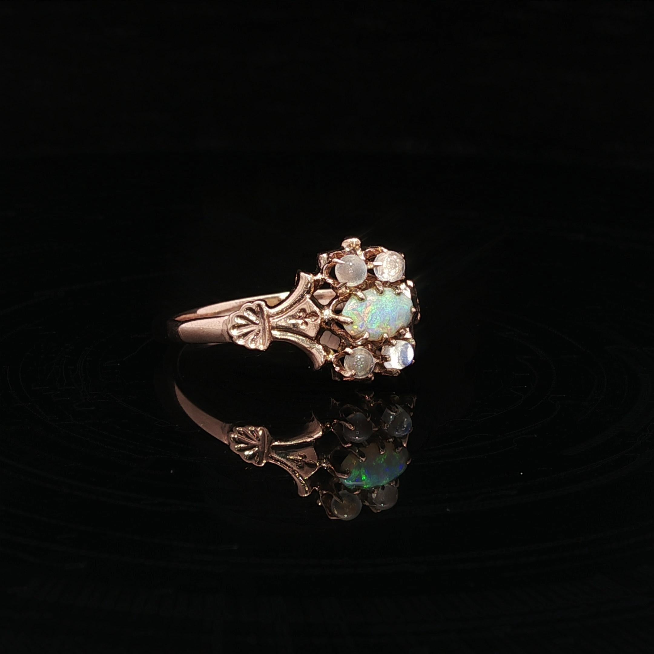 Antique Victorian 9k Yellow Gold Opal & Moonstone Foliage Ring For Sale 3