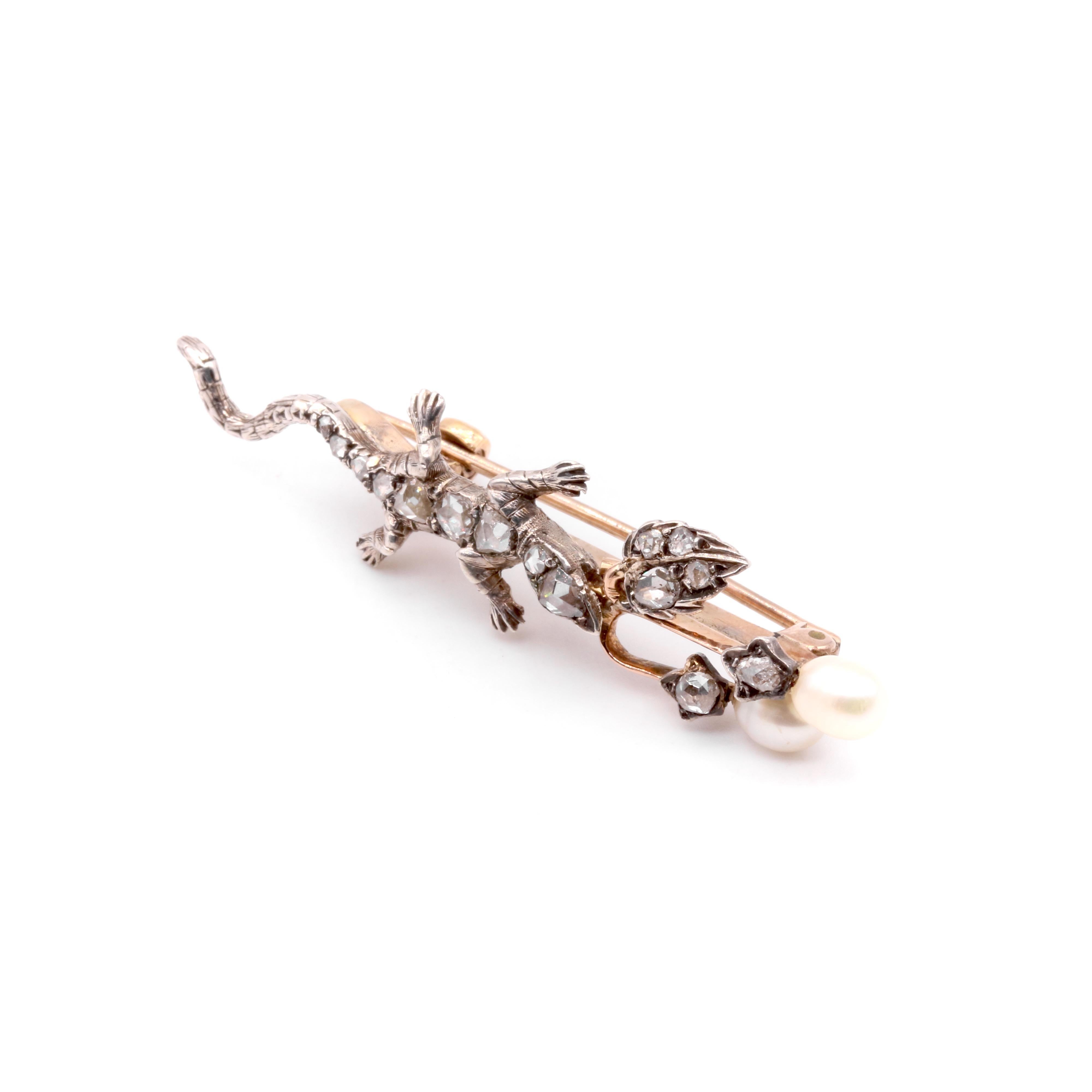 Antique Victorian 9K Yellow Gold & Silver Diamond and Pearl Salamander Brooch For Sale 3