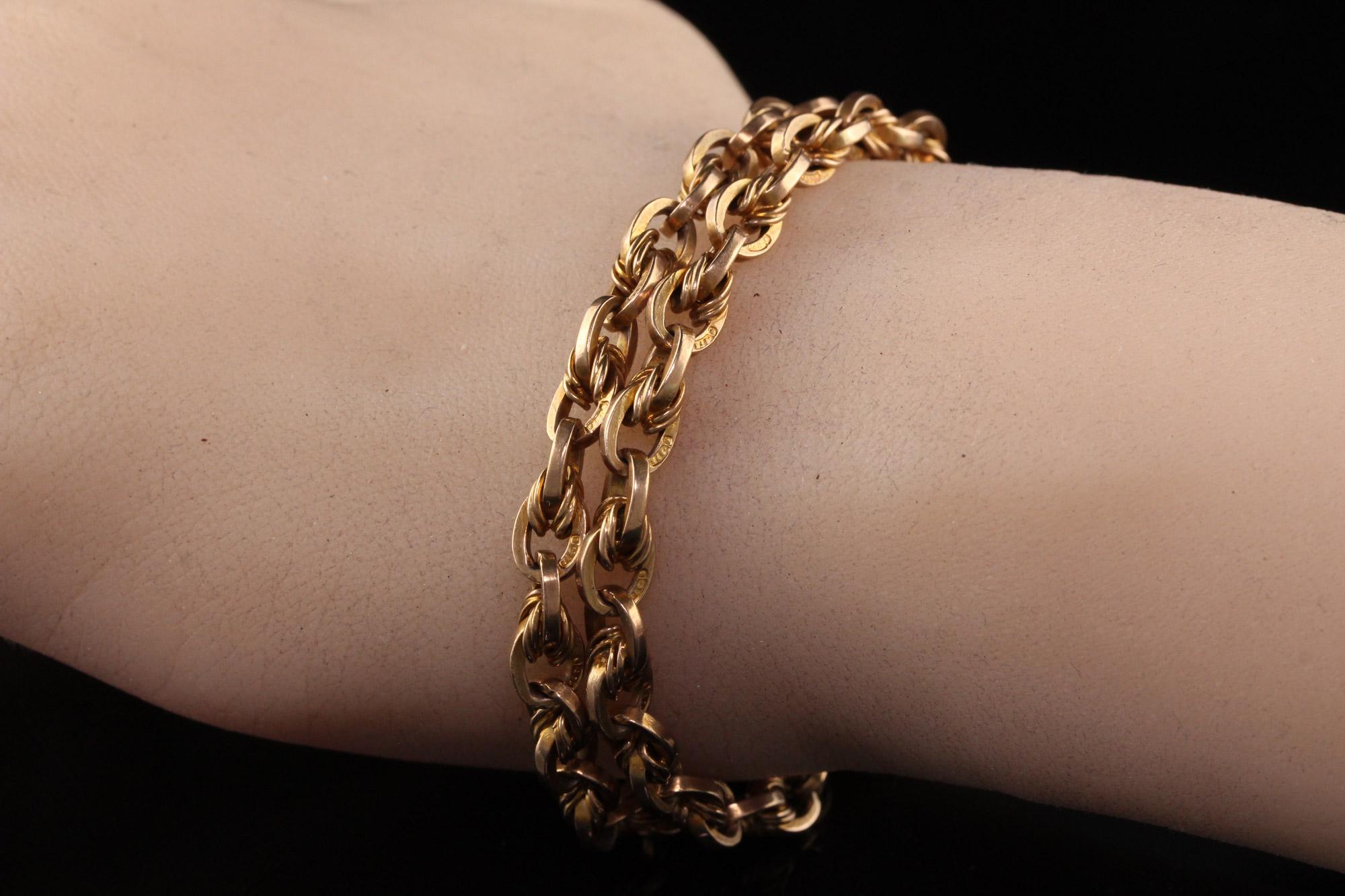 Antique Victorian 9K Yellow Gold Twist Chain Bracelet In Good Condition For Sale In Great Neck, NY