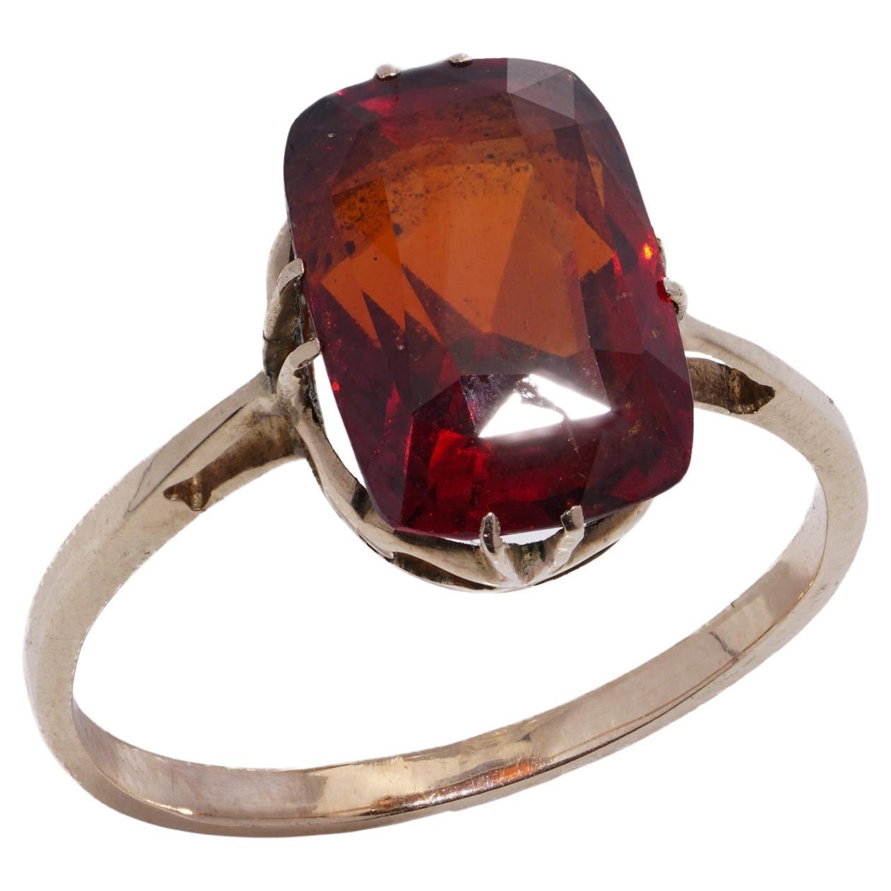 Antique Victorian 9kt gold 3.00 cts. orange citrine solitaire ring For Sale