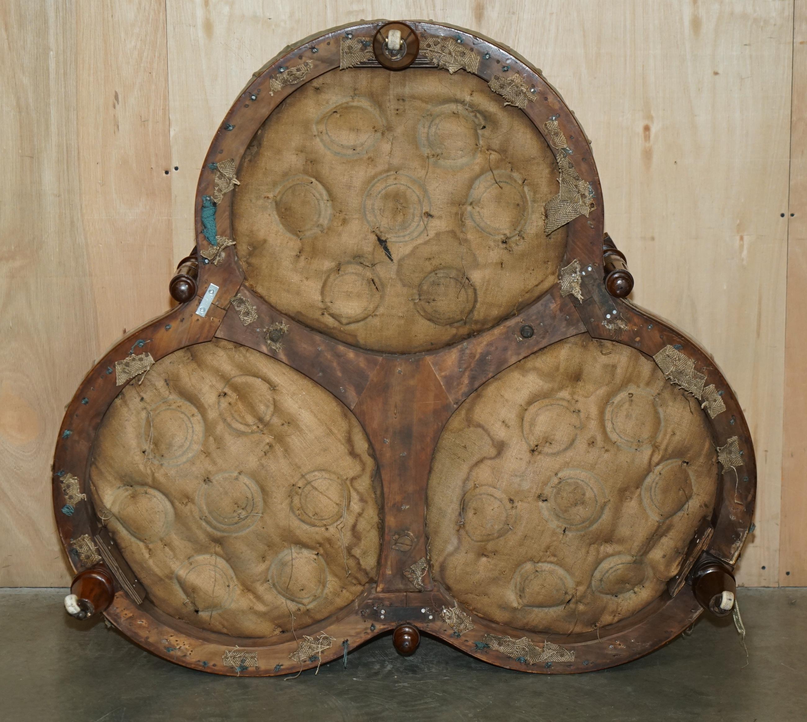 ANTIQUE ViCTORIAN AESTHETIC MOVEMENT BURR WALNUT TETE A TETE CONVERSATION SOFA im Angebot 9