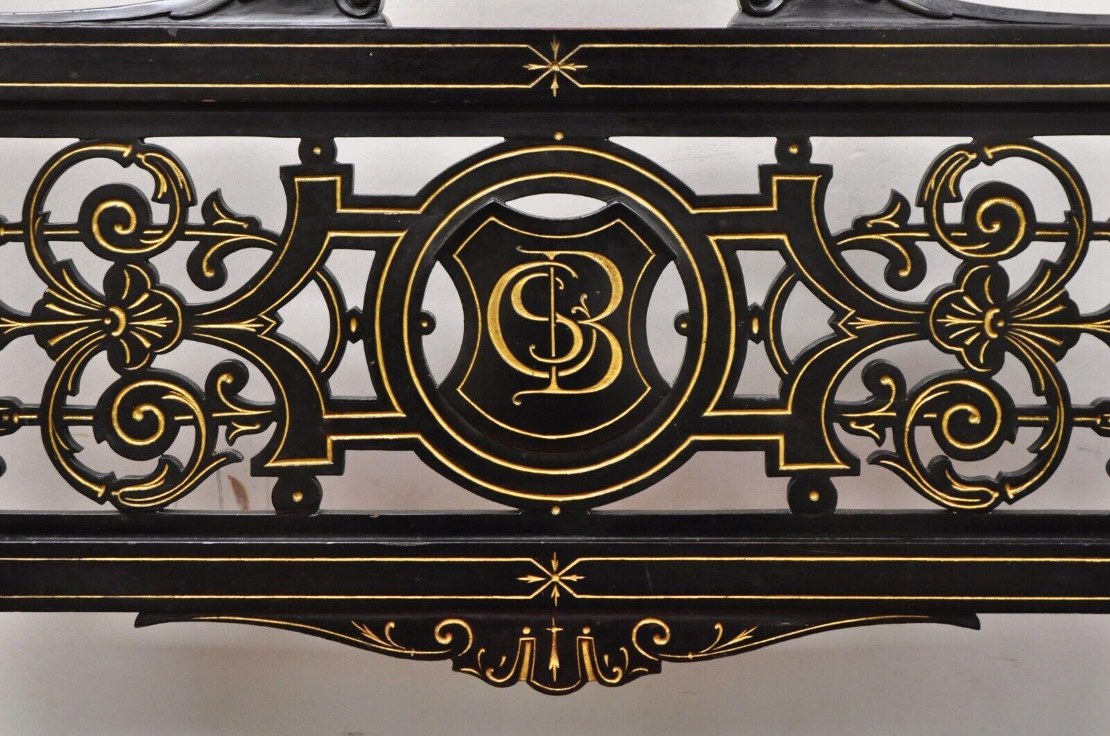 Regency Antico Aesthetic Movement vittoriano Sedia a bracci con trono in curule ebanizzato con leoni in vendita